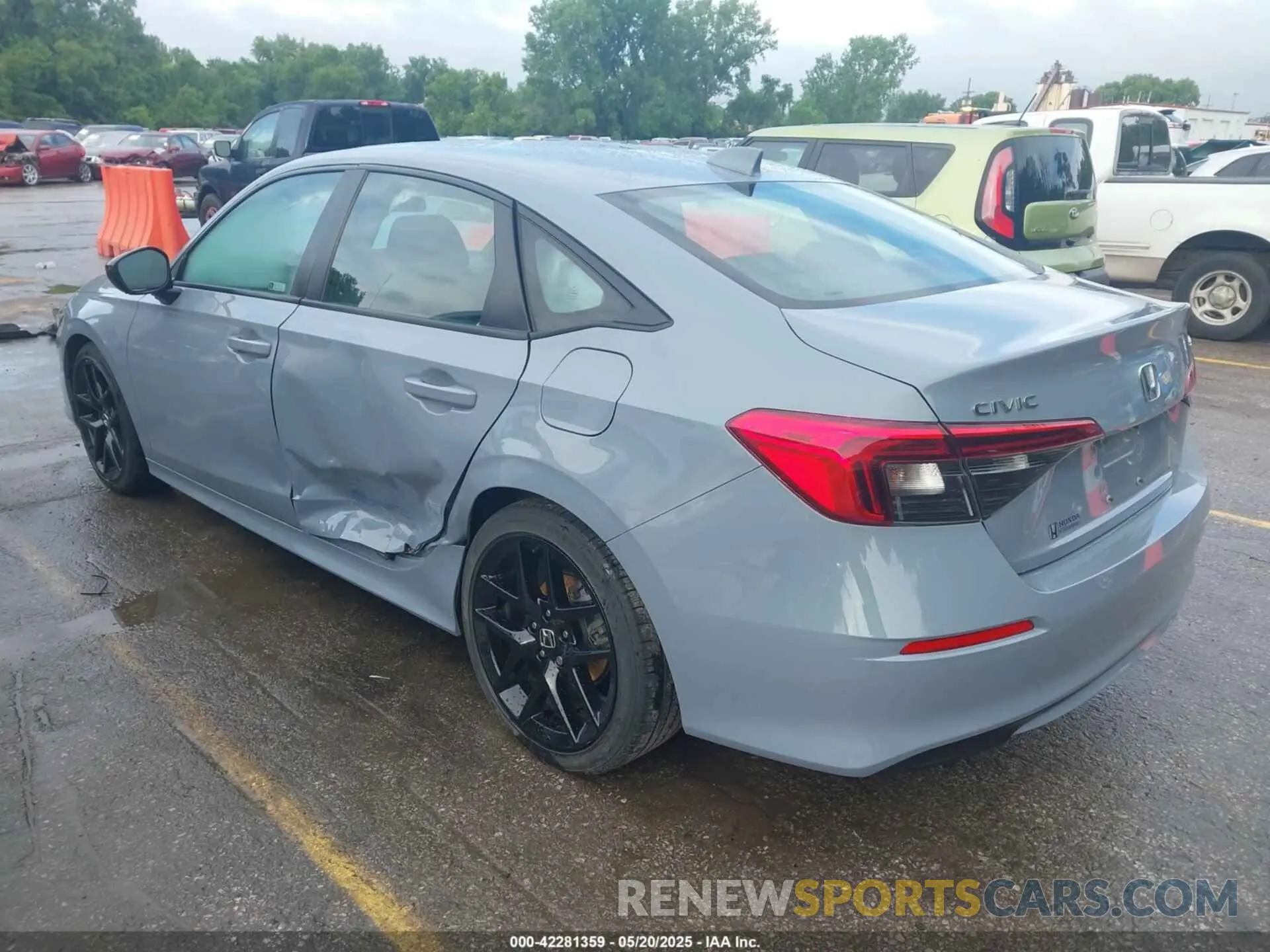 3 Photograph of a damaged car 2HGFE2F55NH565861 HONDA CIVIC 2022