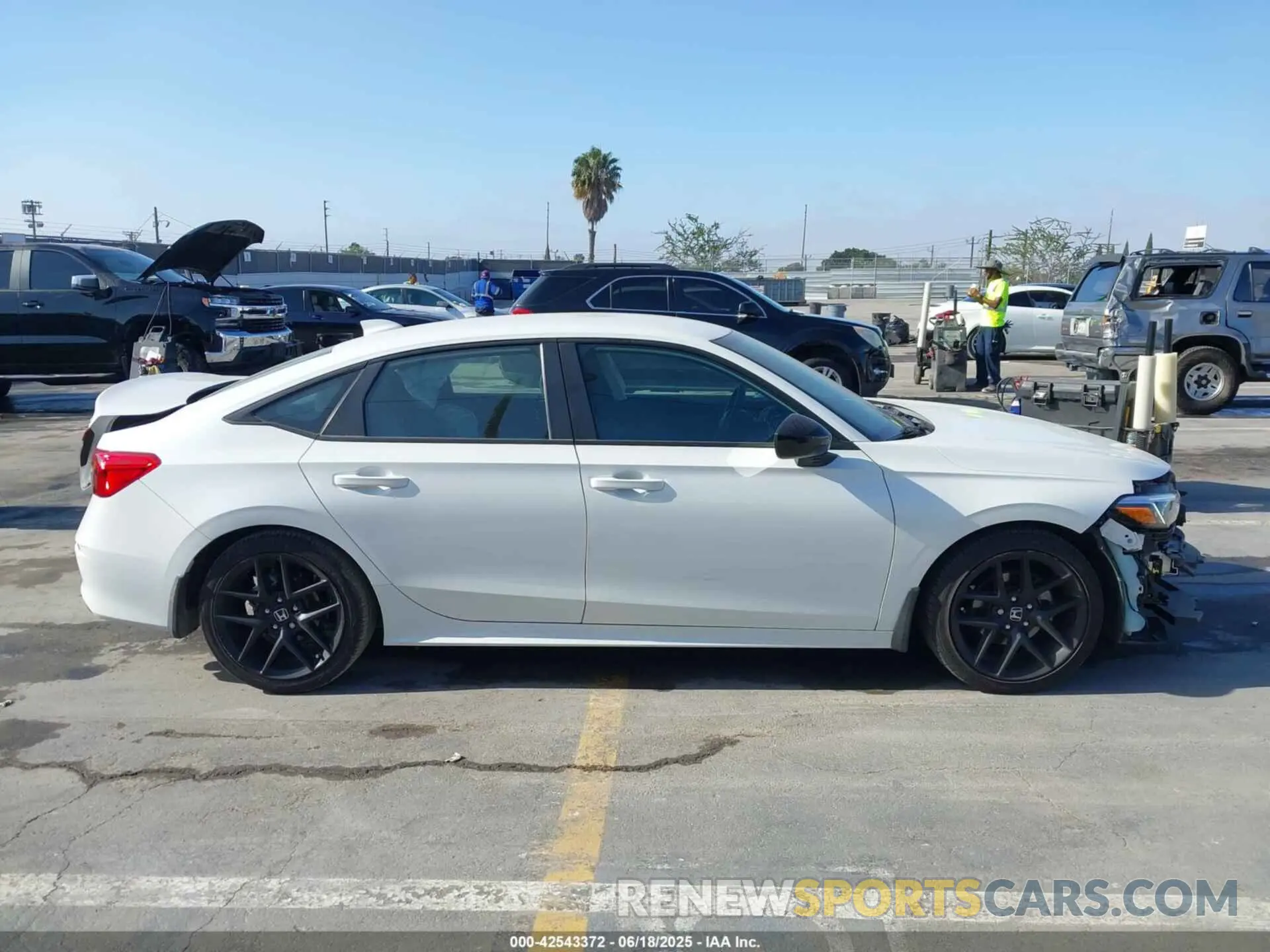 14 Photograph of a damaged car 2HGFE2F55NH581414 HONDA CIVIC 2022