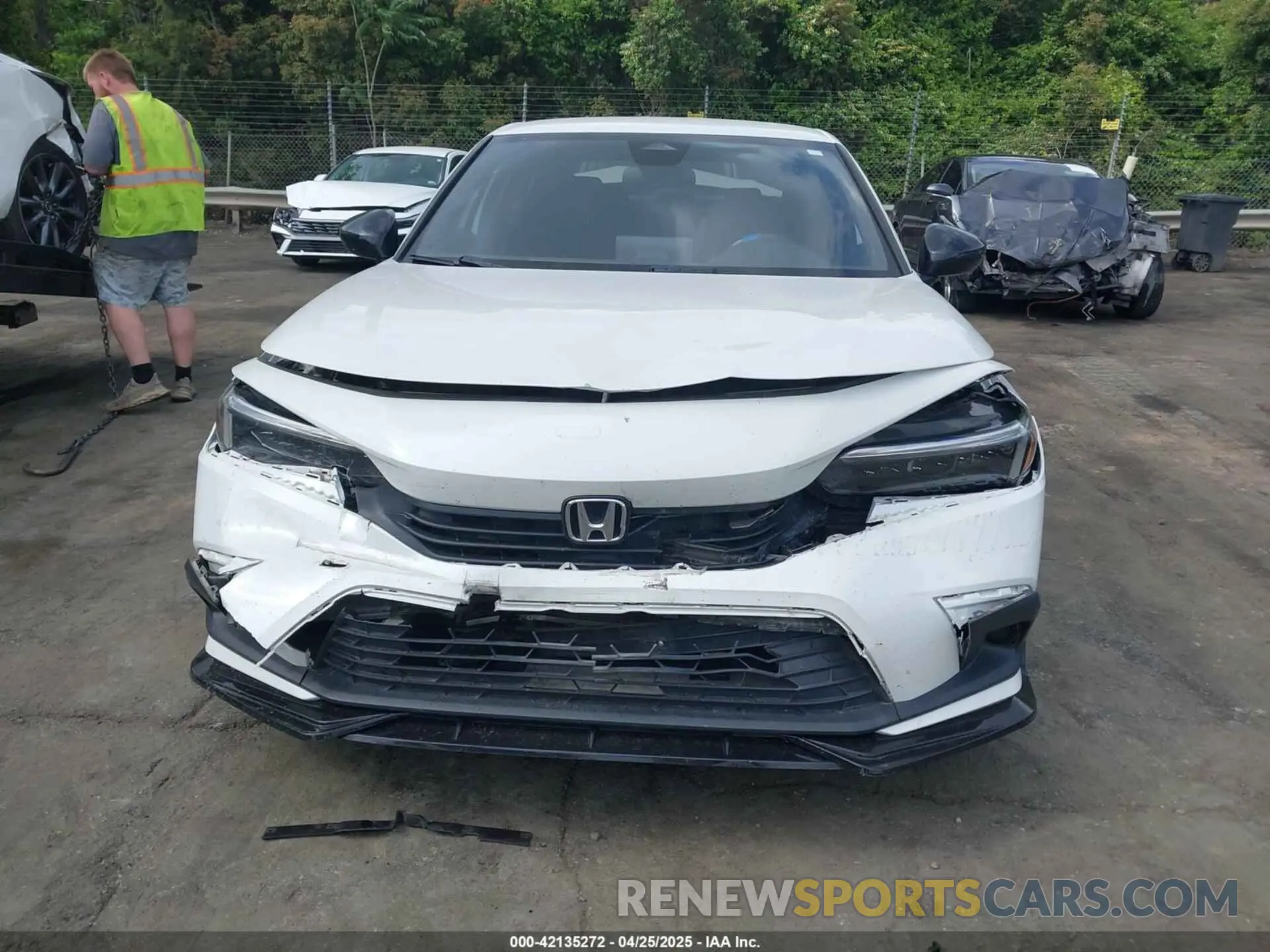11 Photograph of a damaged car 2HGFE2F56NH515664 HONDA CIVIC 2022