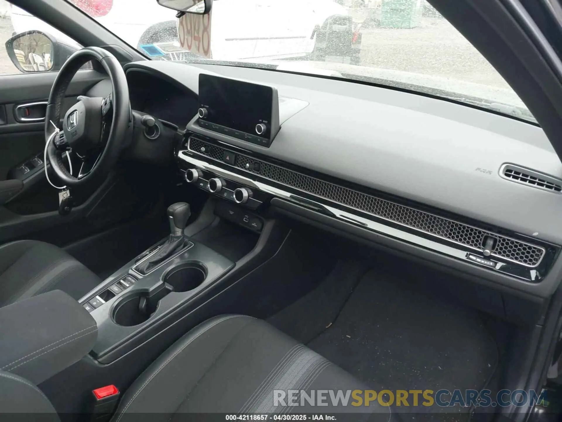 5 Photograph of a damaged car 2HGFE2F56NH523702 HONDA CIVIC 2022