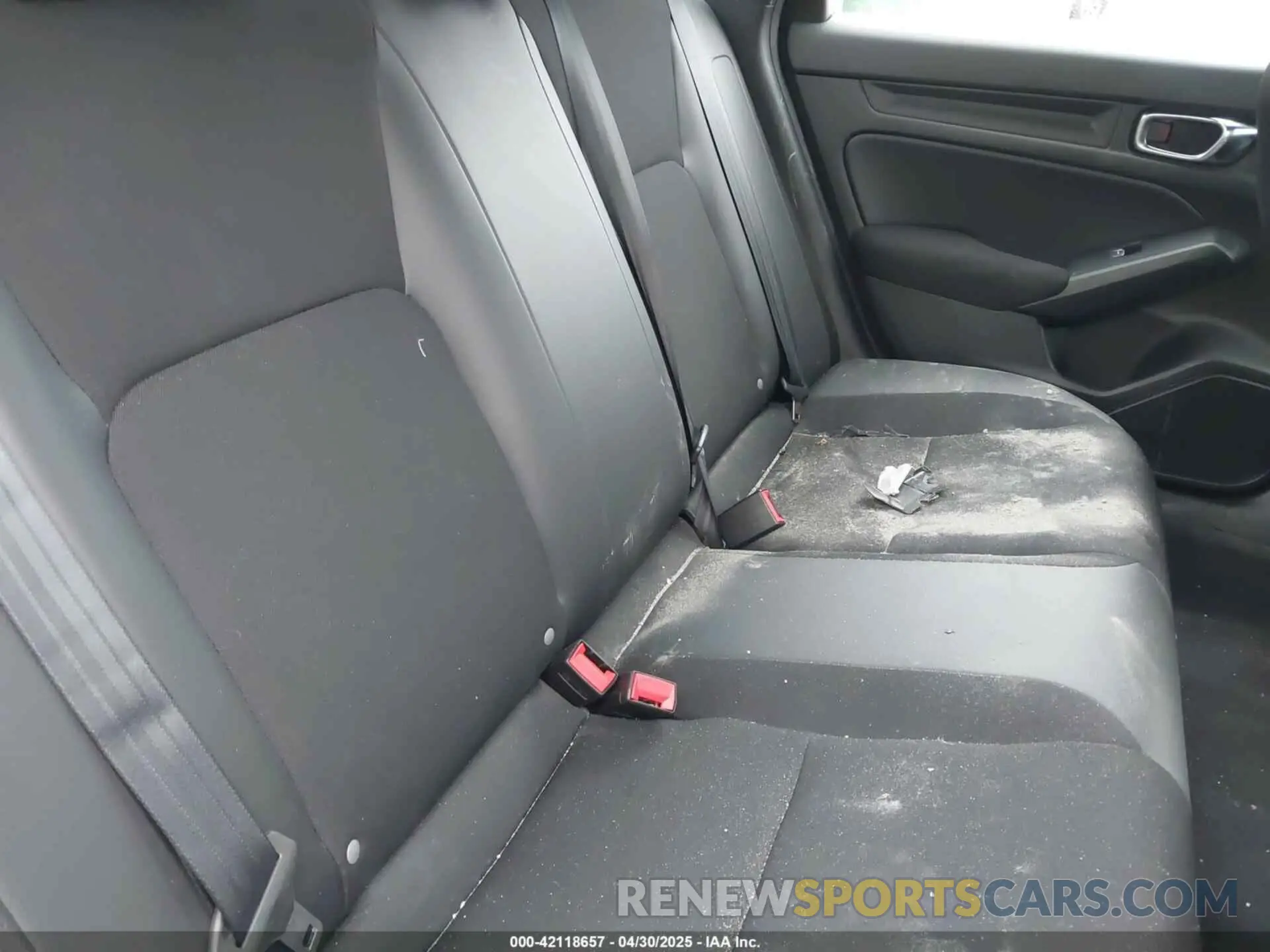 8 Photograph of a damaged car 2HGFE2F56NH523702 HONDA CIVIC 2022