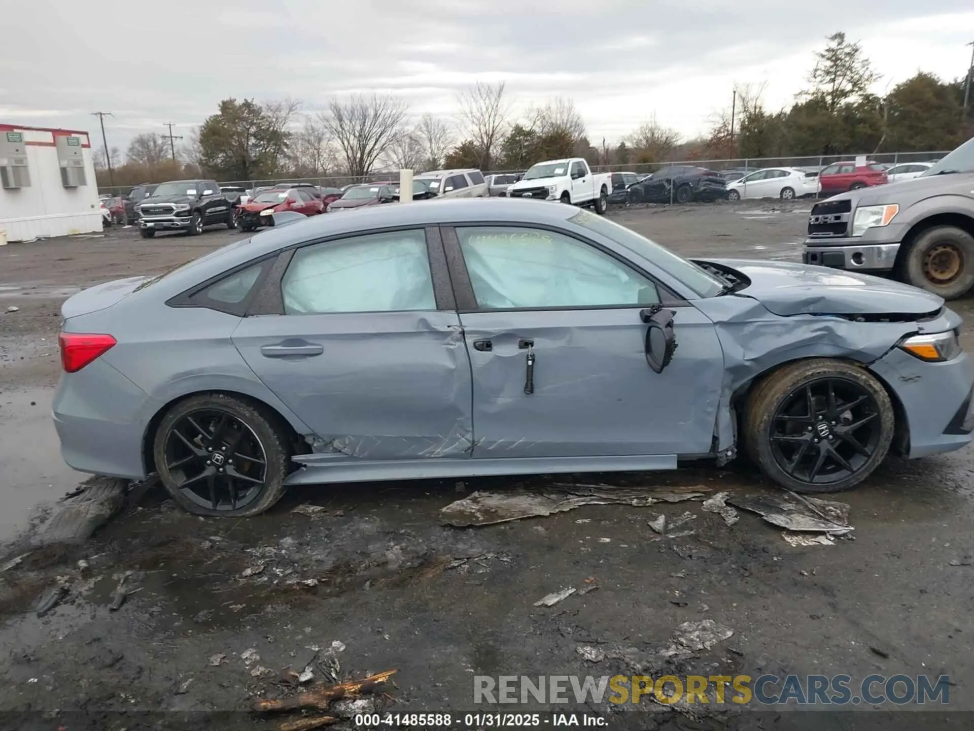 13 Photograph of a damaged car 2HGFE2F56NH561351 HONDA CIVIC 2022