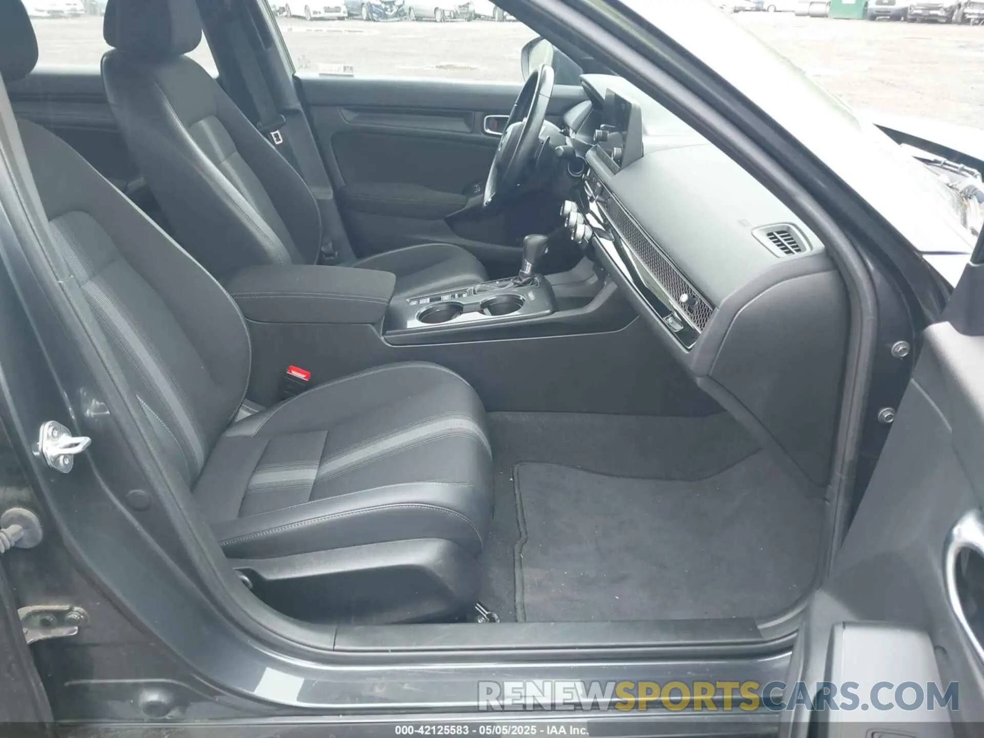 5 Photograph of a damaged car 2HGFE2F56NH570924 HONDA CIVIC 2022