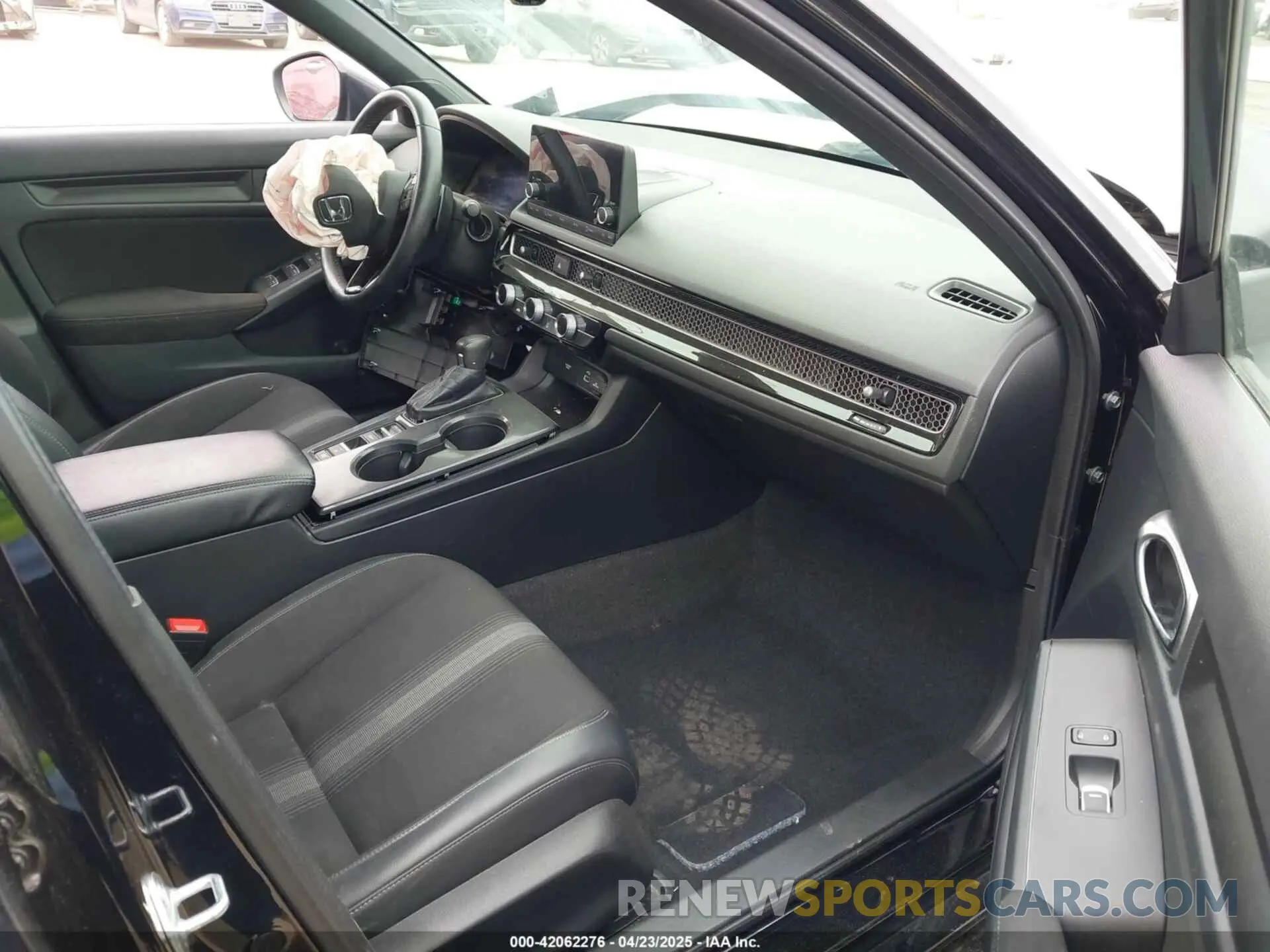 5 Photograph of a damaged car 2HGFE2F56NH577291 HONDA CIVIC 2022
