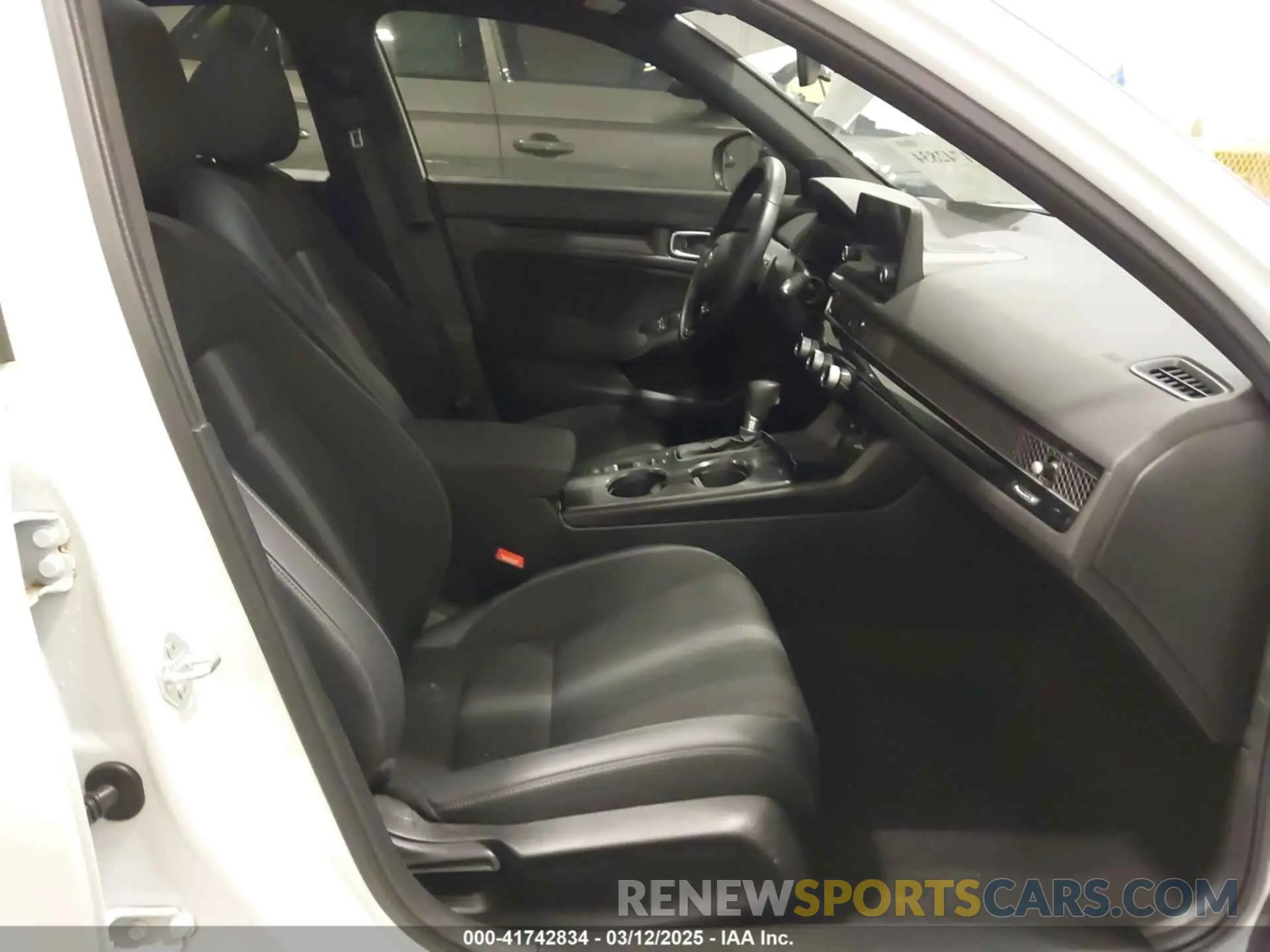 5 Photograph of a damaged car 2HGFE2F56NH581471 HONDA CIVIC 2022