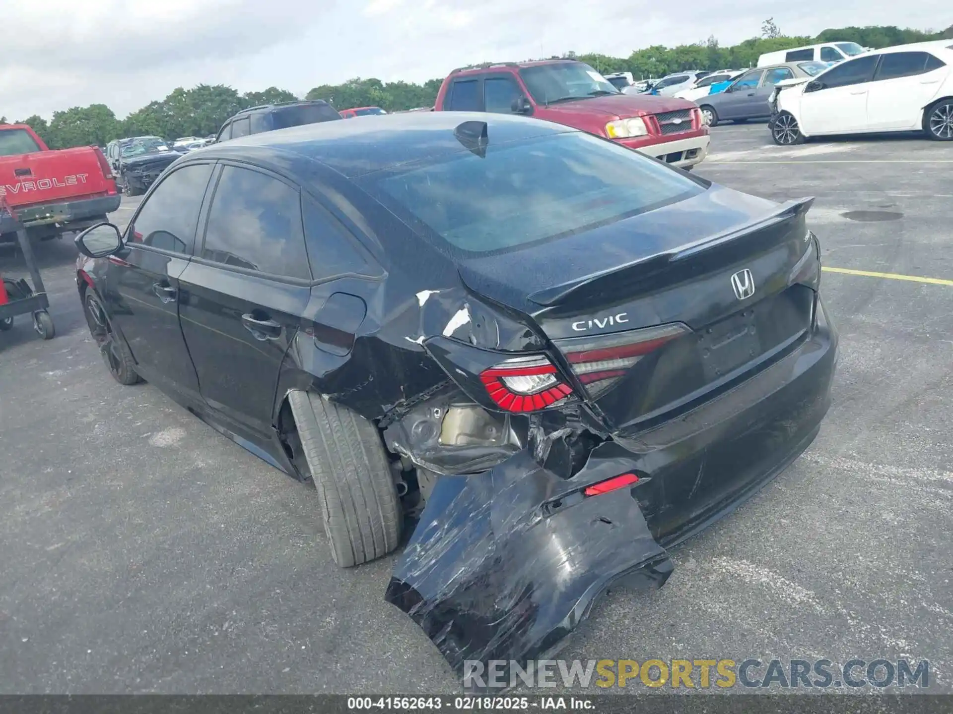 6 Photograph of a damaged car 2HGFE2F56NH585312 HONDA CIVIC 2022