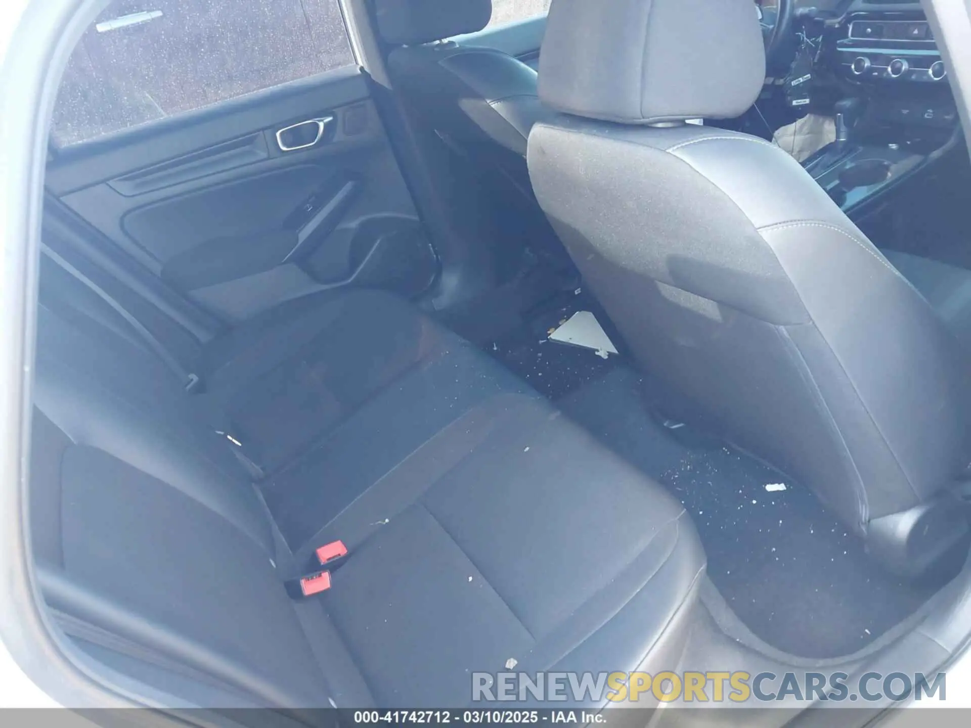 8 Photograph of a damaged car 2HGFE2F57NH557891 HONDA CIVIC 2022