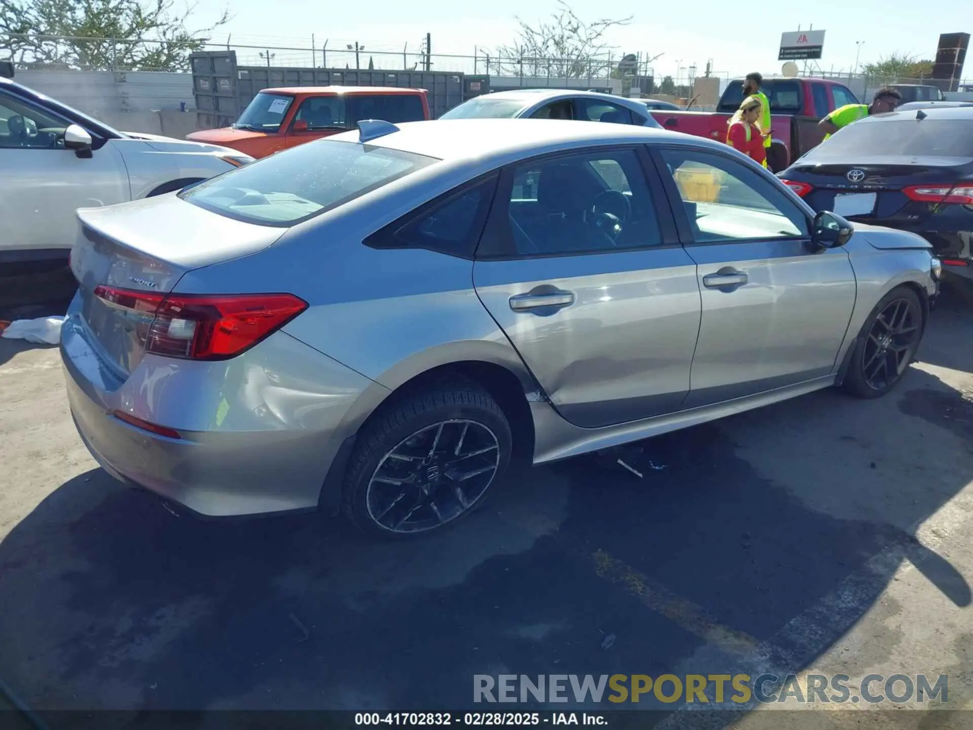 4 Photograph of a damaged car 2HGFE2F57NH585710 HONDA CIVIC 2022