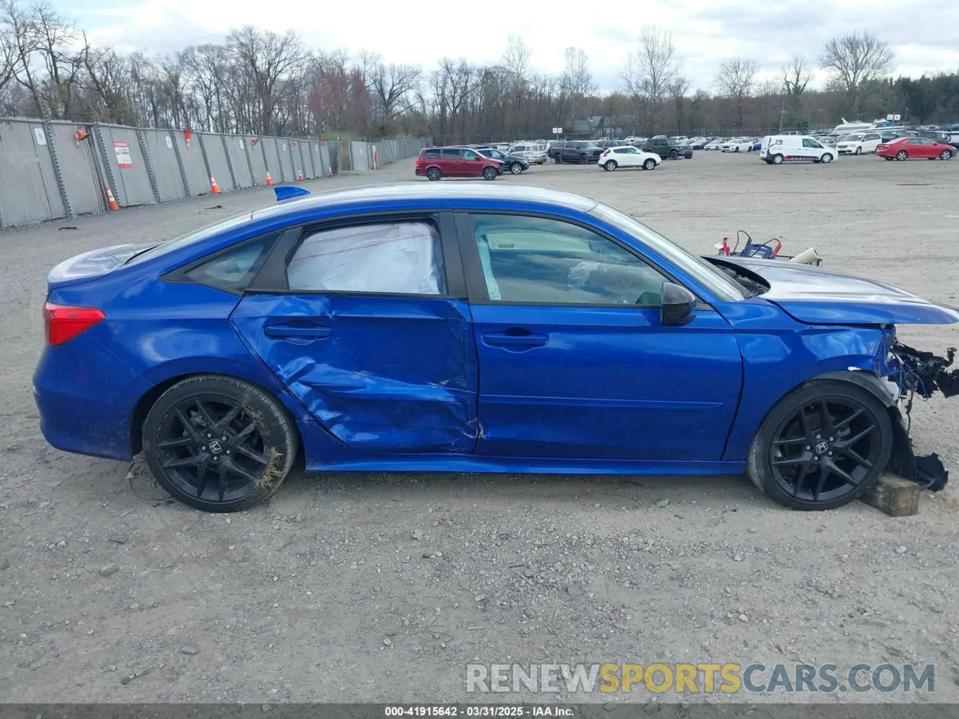 13 Photograph of a damaged car 2HGFE2F57NH588154 HONDA CIVIC 2022