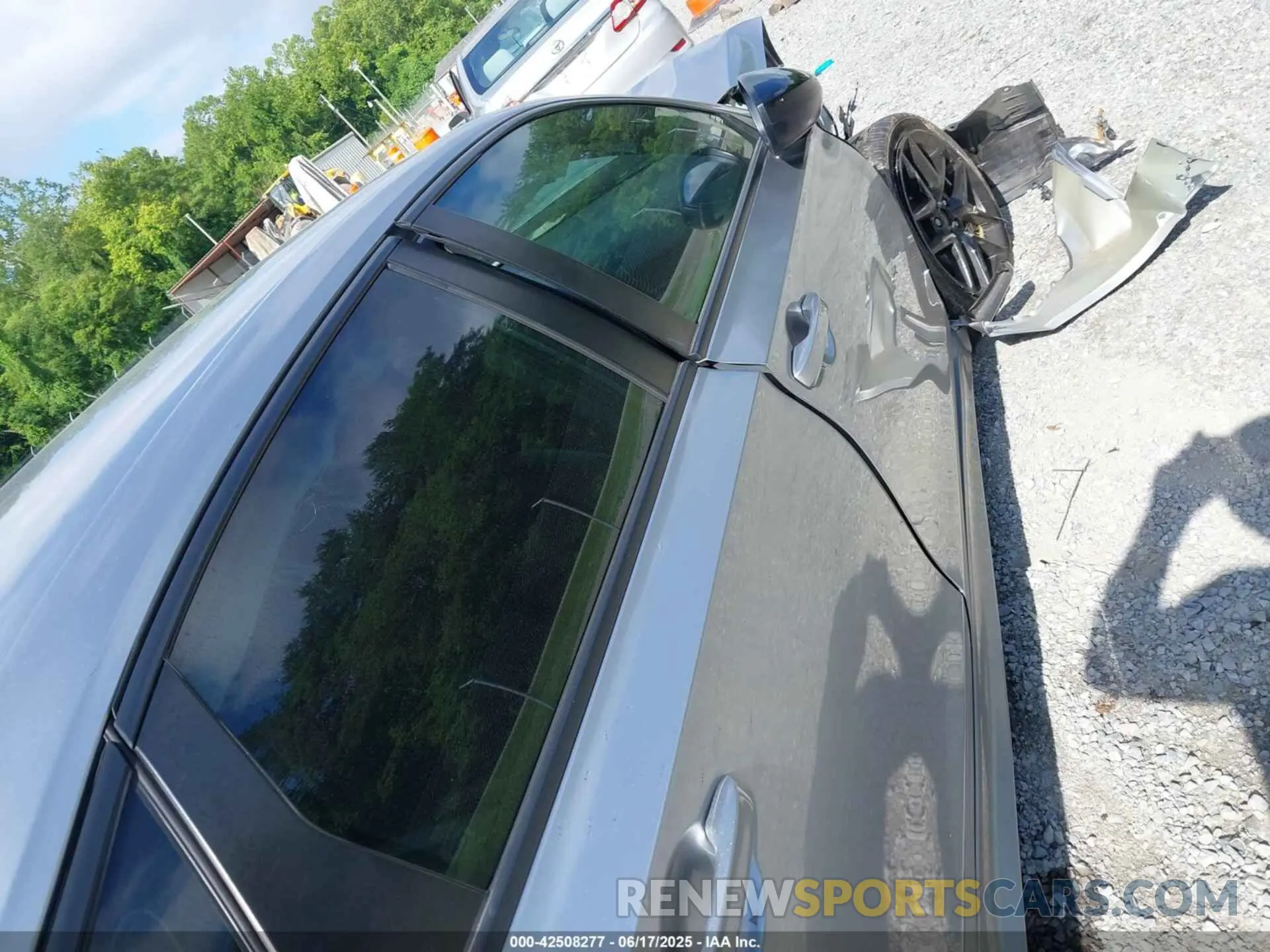 19 Photograph of a damaged car 2HGFE2F57NH607141 HONDA CIVIC 2022