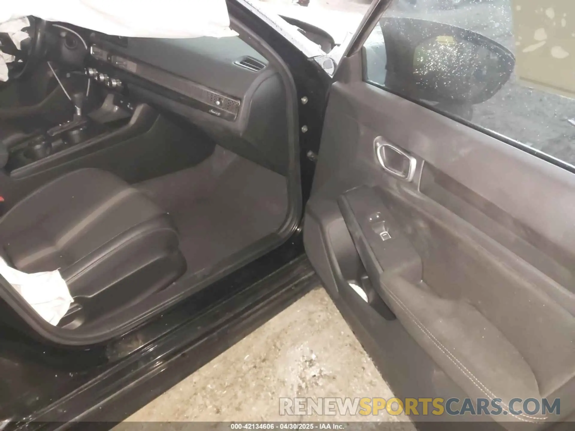 5 Photograph of a damaged car 2HGFE2F58NH500728 HONDA CIVIC 2022