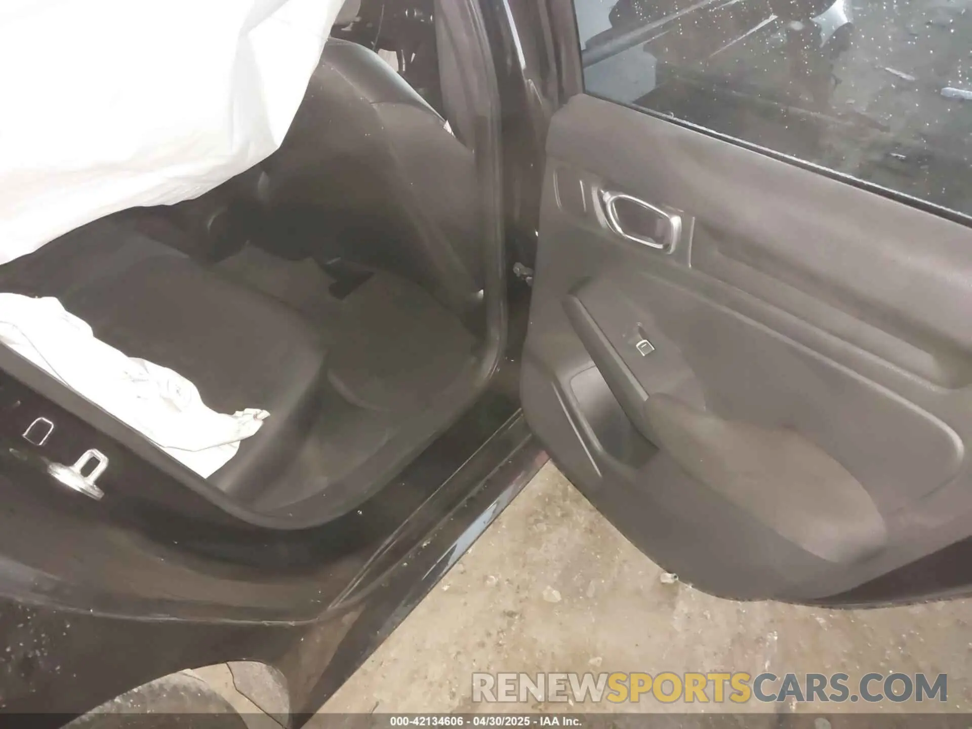 8 Photograph of a damaged car 2HGFE2F58NH500728 HONDA CIVIC 2022