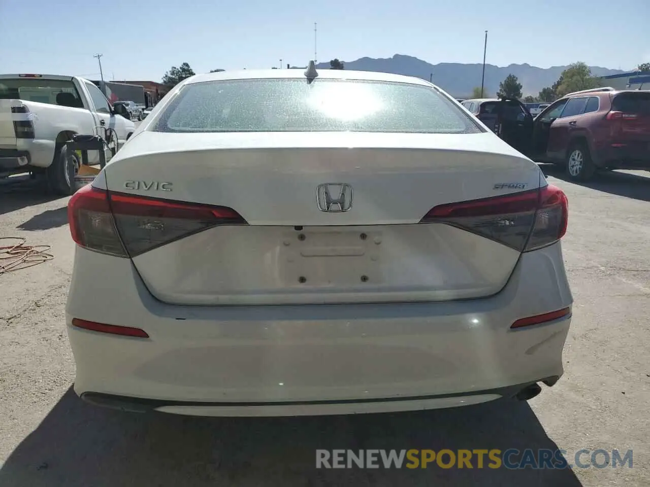 6 Photograph of a damaged car 2HGFE2F58NH502611 HONDA CIVIC 2022