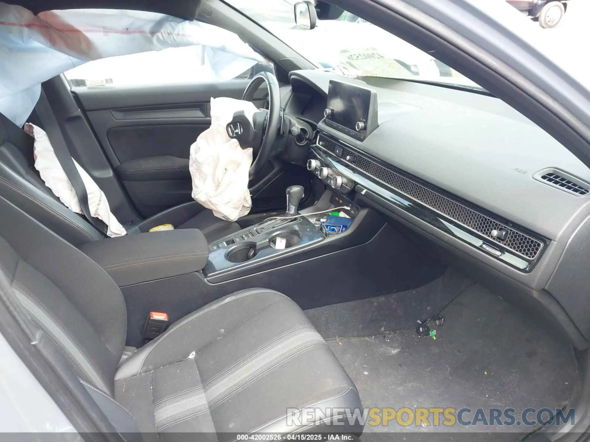 5 Photograph of a damaged car 2HGFE2F58NH537925 HONDA CIVIC 2022