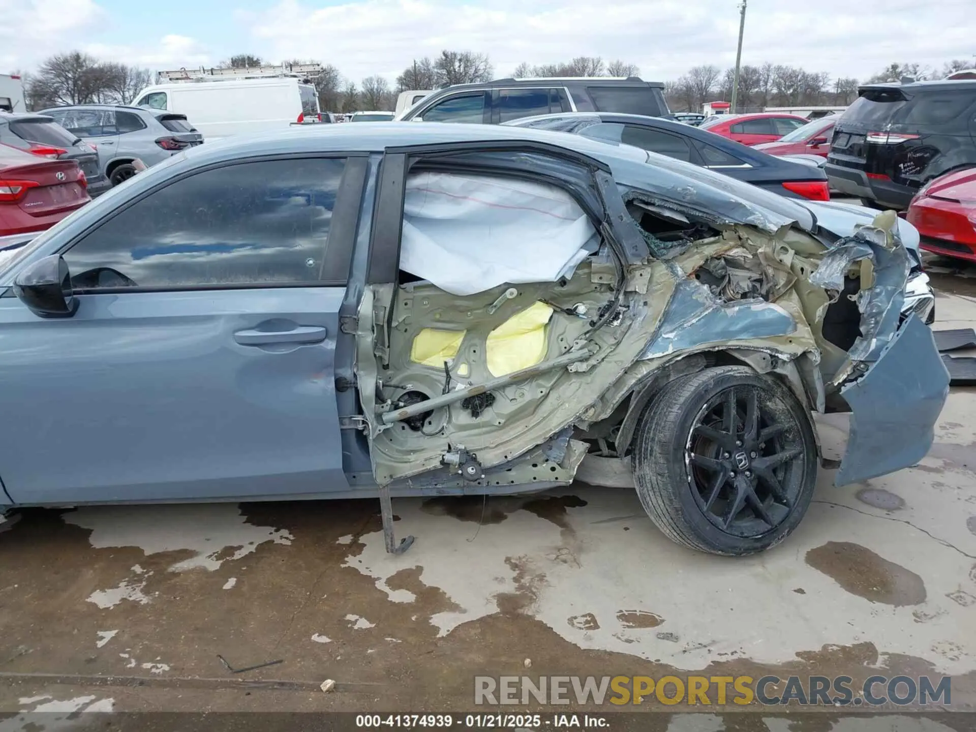 6 Photograph of a damaged car 2HGFE2F58NH539433 HONDA CIVIC 2022