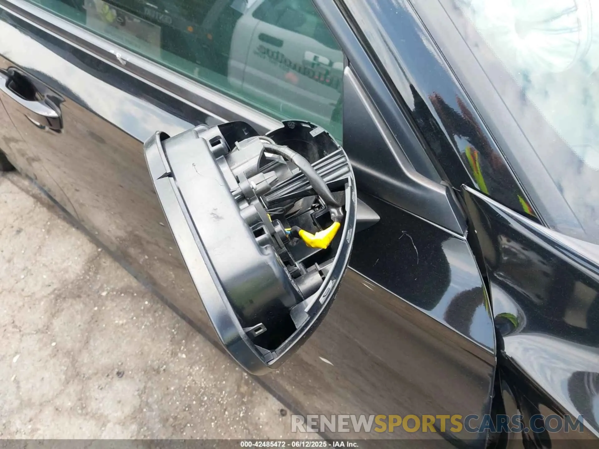 19 Photograph of a damaged car 2HGFE2F58NH552716 HONDA CIVIC 2022