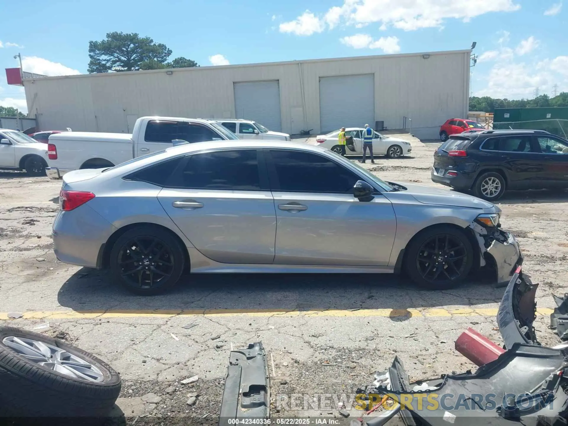 13 Photograph of a damaged car 2HGFE2F58NH555504 HONDA CIVIC 2022