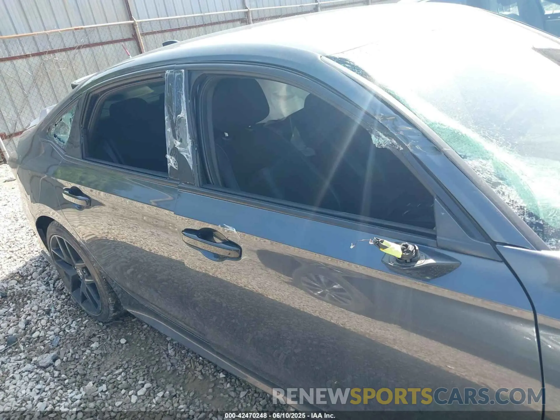6 Photograph of a damaged car 2HGFE2F58NH563697 HONDA CIVIC 2022