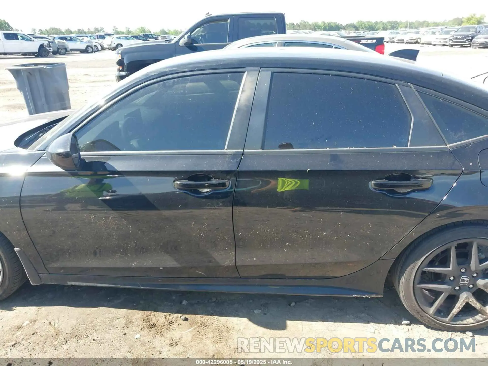 14 Photograph of a damaged car 2HGFE2F58NH575820 HONDA CIVIC 2022