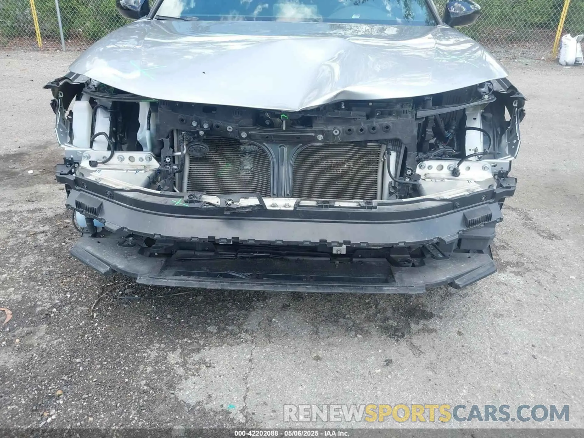 6 Photograph of a damaged car 2HGFE2F58NH586977 HONDA CIVIC 2022