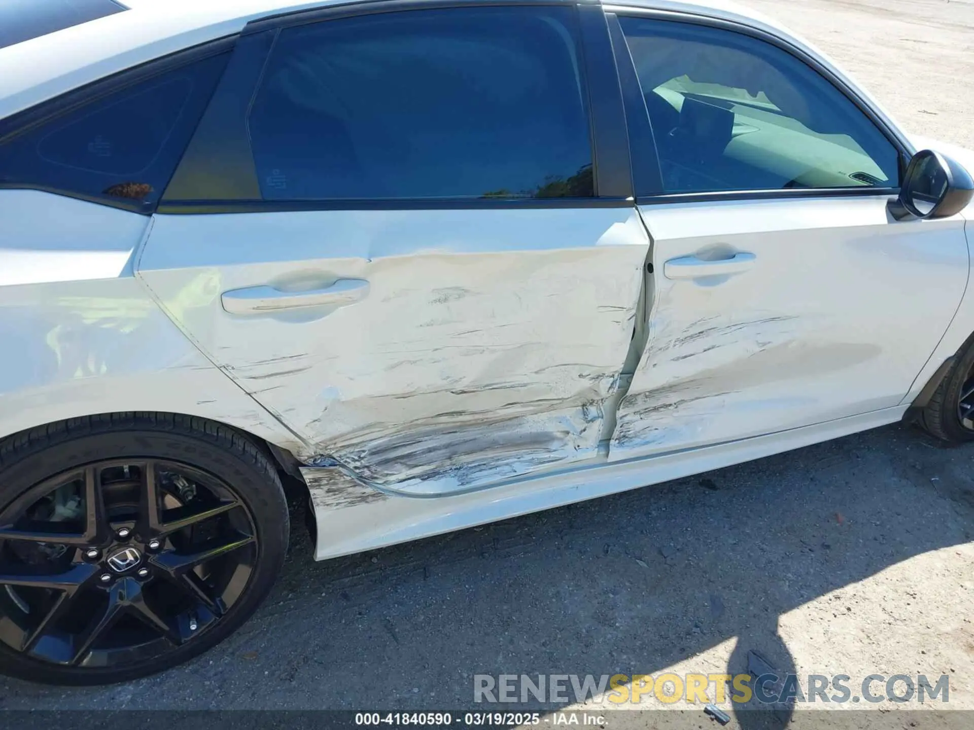 6 Photograph of a damaged car 2HGFE2F59NH502312 HONDA CIVIC 2022