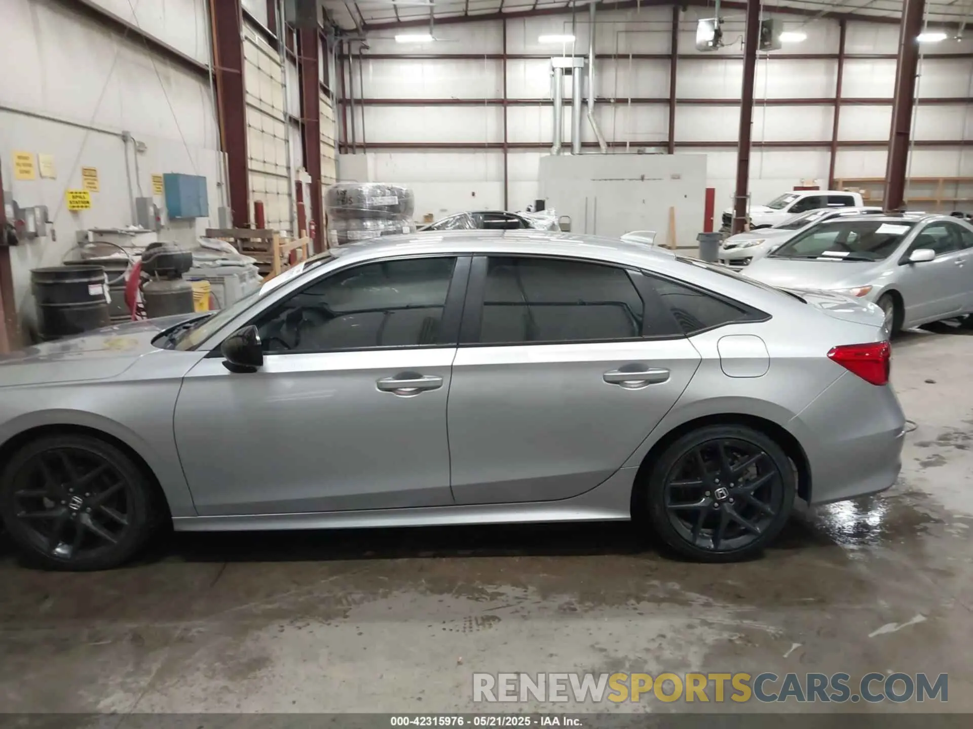 14 Photograph of a damaged car 2HGFE2F59NH512211 HONDA CIVIC 2022