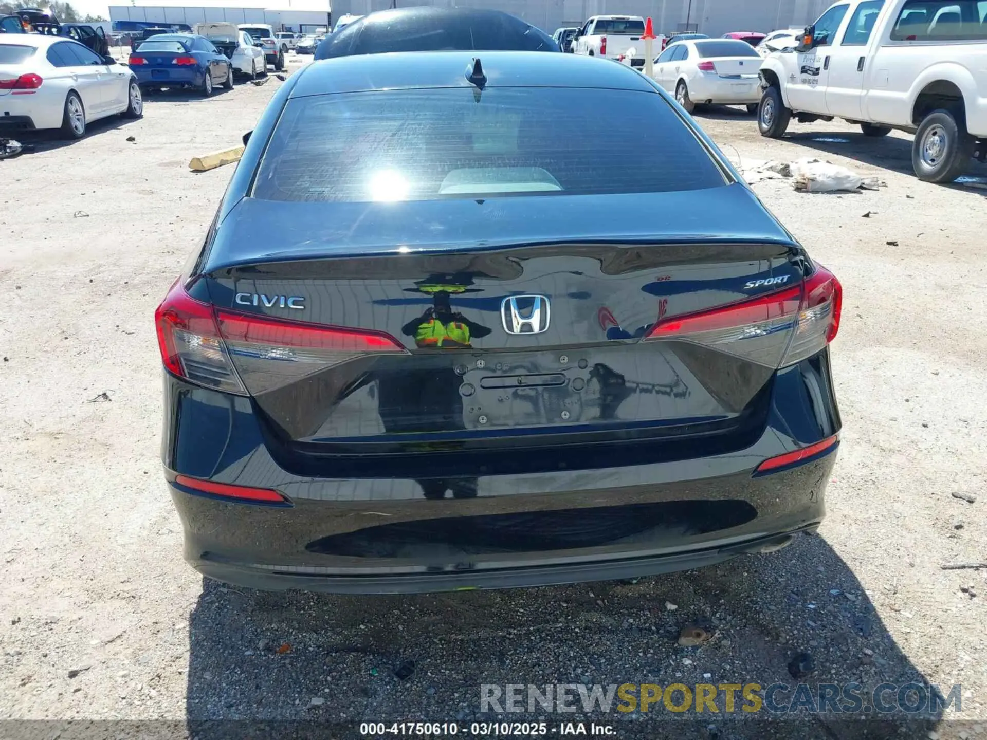 6 Photograph of a damaged car 2HGFE2F59NH563840 HONDA CIVIC 2022