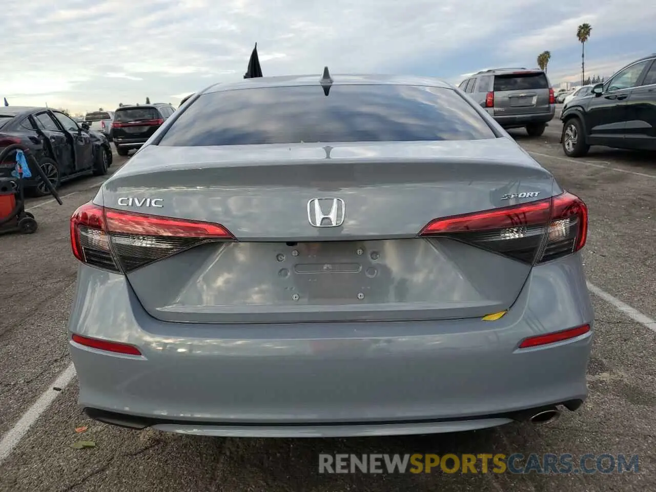 6 Photograph of a damaged car 2HGFE2F59NH571307 HONDA CIVIC 2022