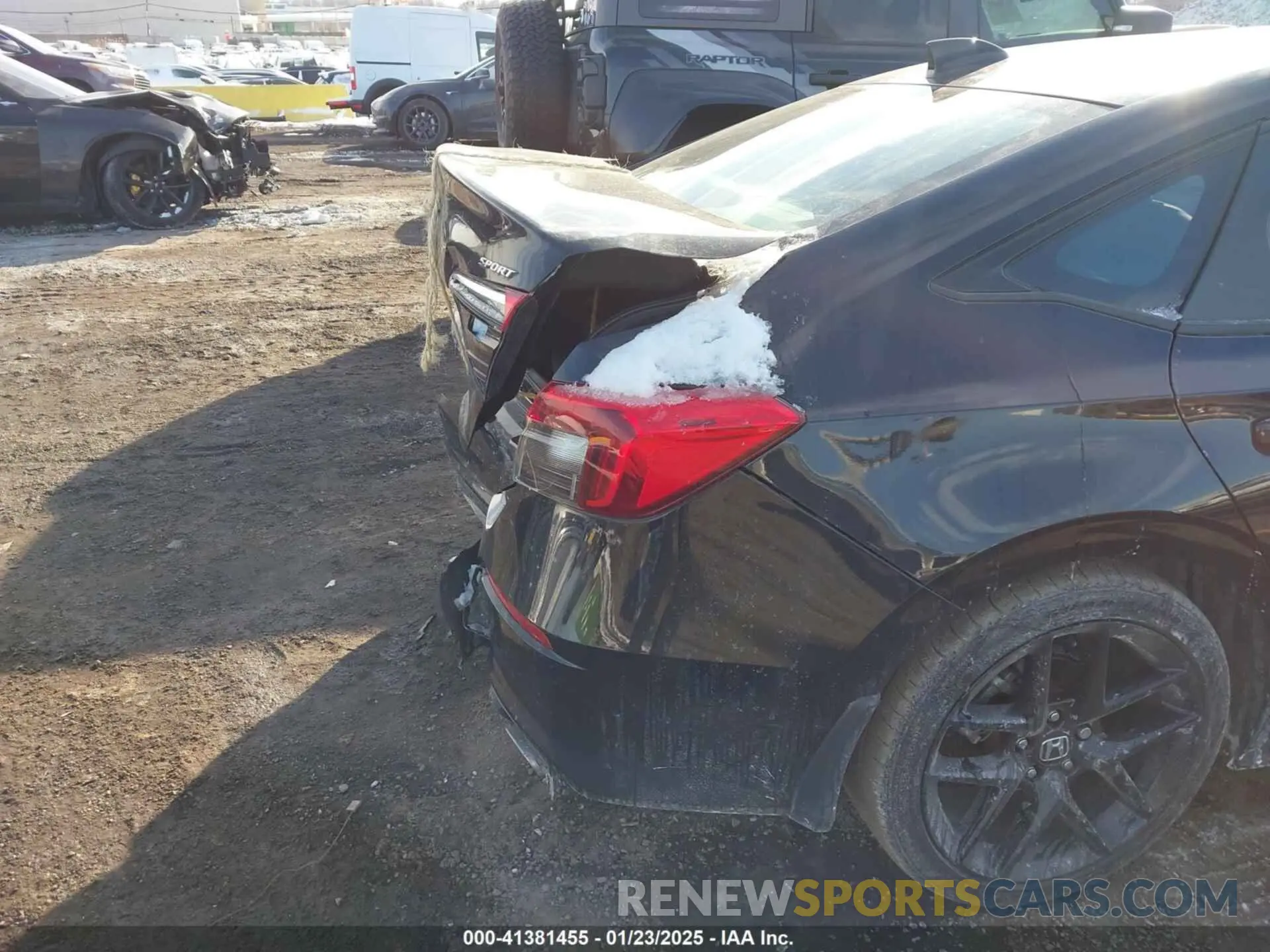 18 Photograph of a damaged car 2HGFE2F59NH571436 HONDA CIVIC 2022
