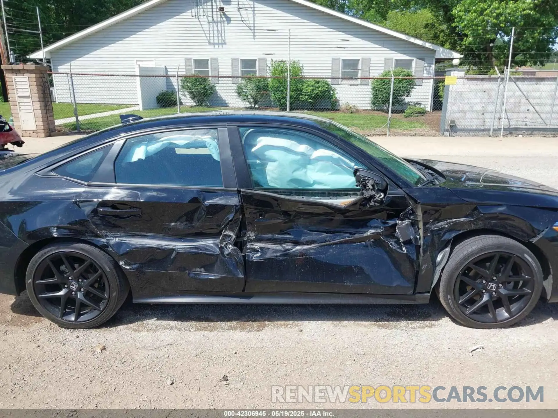 13 Photograph of a damaged car 2HGFE2F59NH608081 HONDA CIVIC 2022