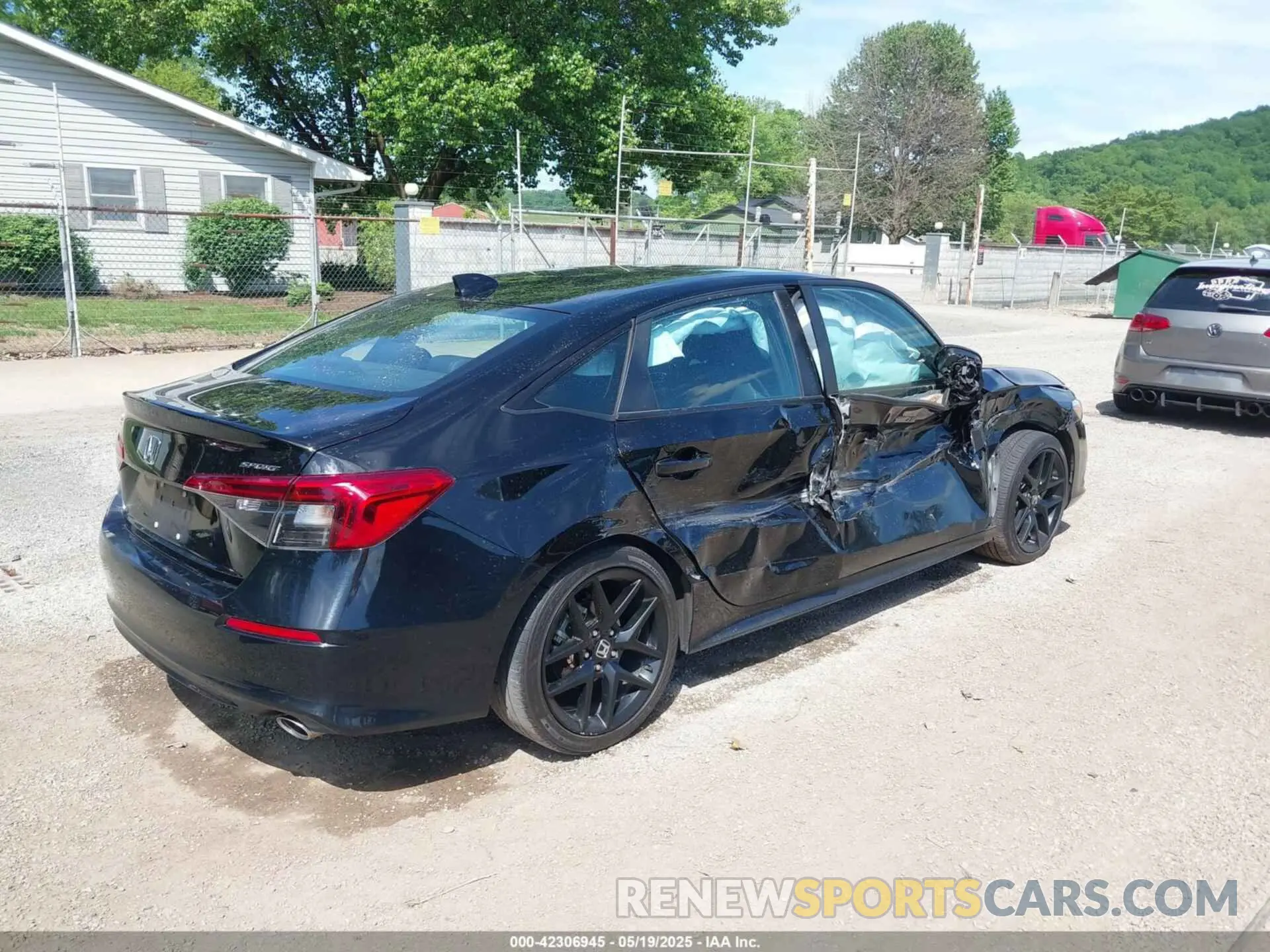 4 Photograph of a damaged car 2HGFE2F59NH608081 HONDA CIVIC 2022