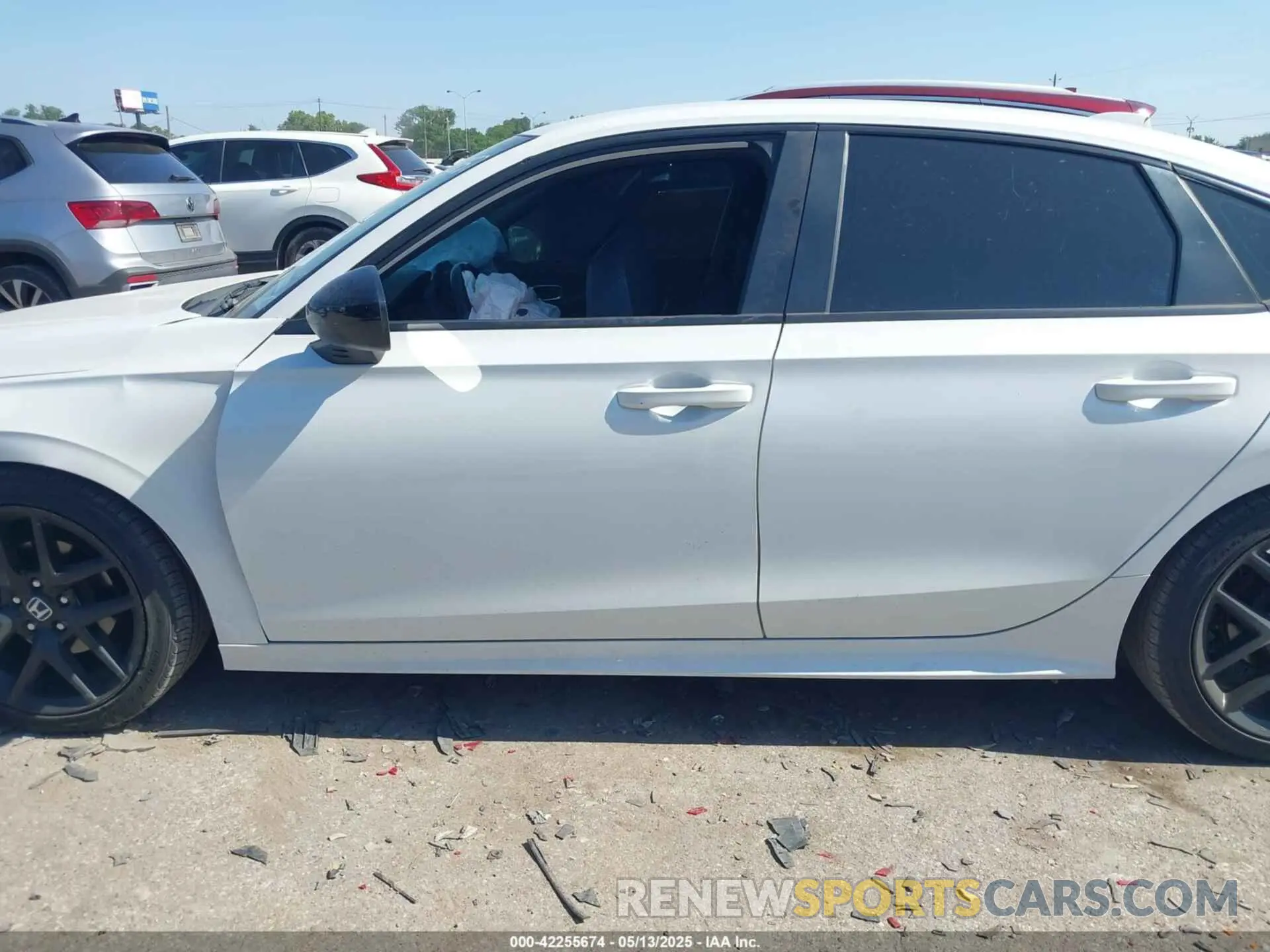 13 Photograph of a damaged car 2HGFE2F5XNH544875 HONDA CIVIC 2022