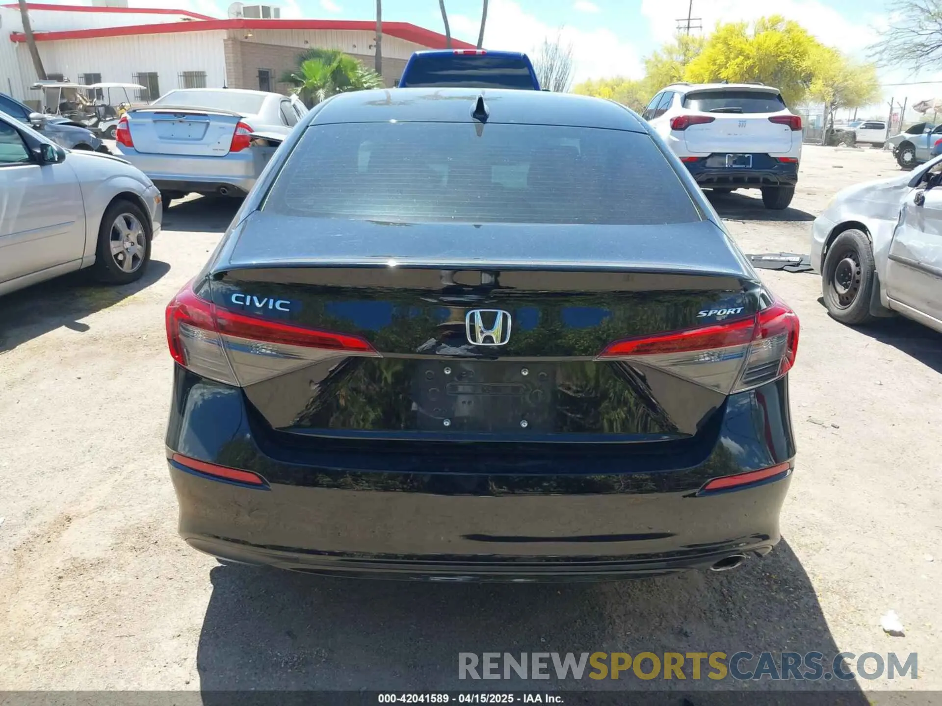17 Photograph of a damaged car 2HGFE2F5XNH571381 HONDA CIVIC 2022