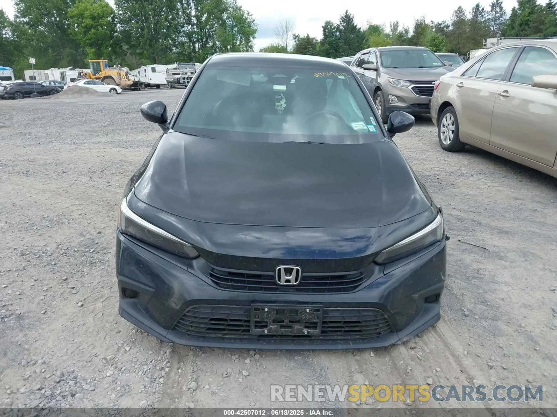 13 Photograph of a damaged car 2HGFE2F5XNH572112 HONDA CIVIC 2022