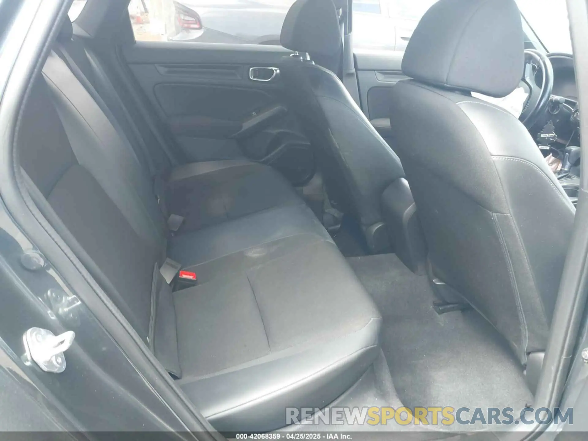 8 Photograph of a damaged car 2HGFE2F5XNH573972 HONDA CIVIC 2022