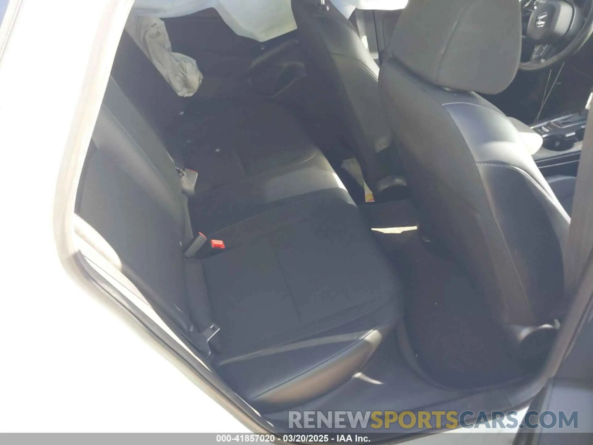 8 Photograph of a damaged car 2HGFE2F5XNH575494 HONDA CIVIC 2022