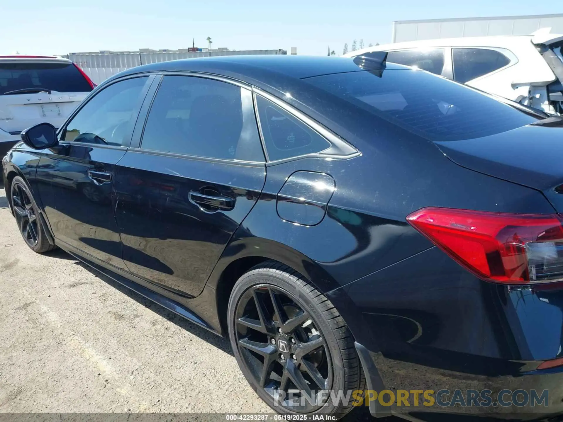 14 Photograph of a damaged car 2HGFE2F5XNH609773 HONDA CIVIC 2022