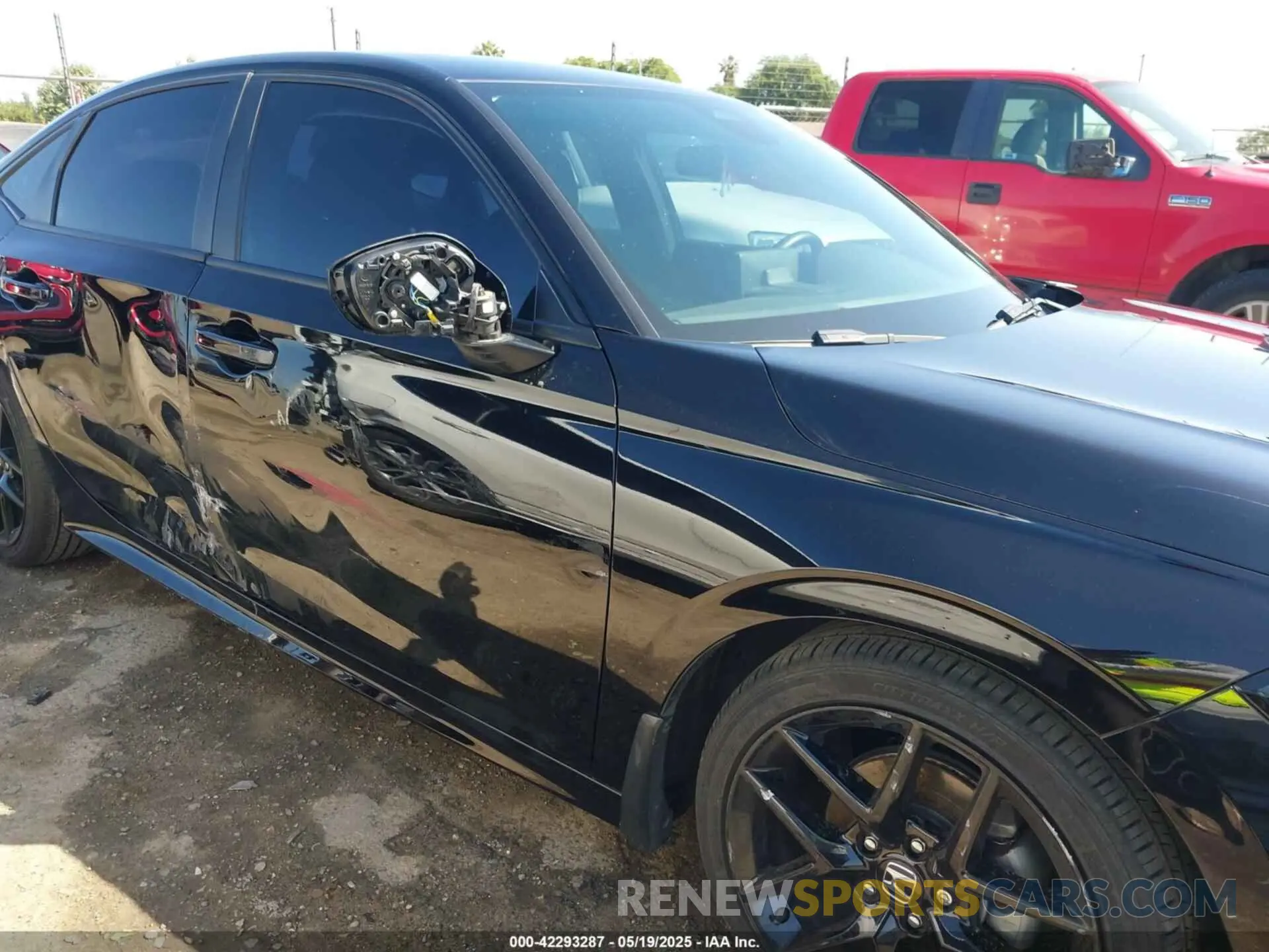 17 Photograph of a damaged car 2HGFE2F5XNH609773 HONDA CIVIC 2022