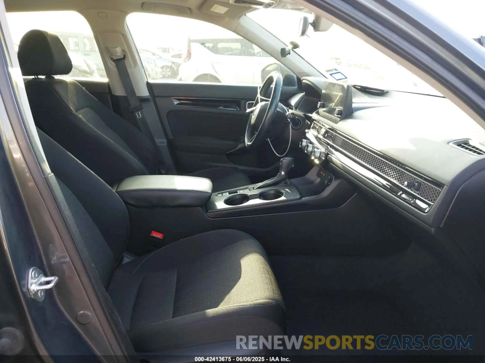 5 Photograph of a damaged car JHMFE1F72NX007972 HONDA CIVIC 2022