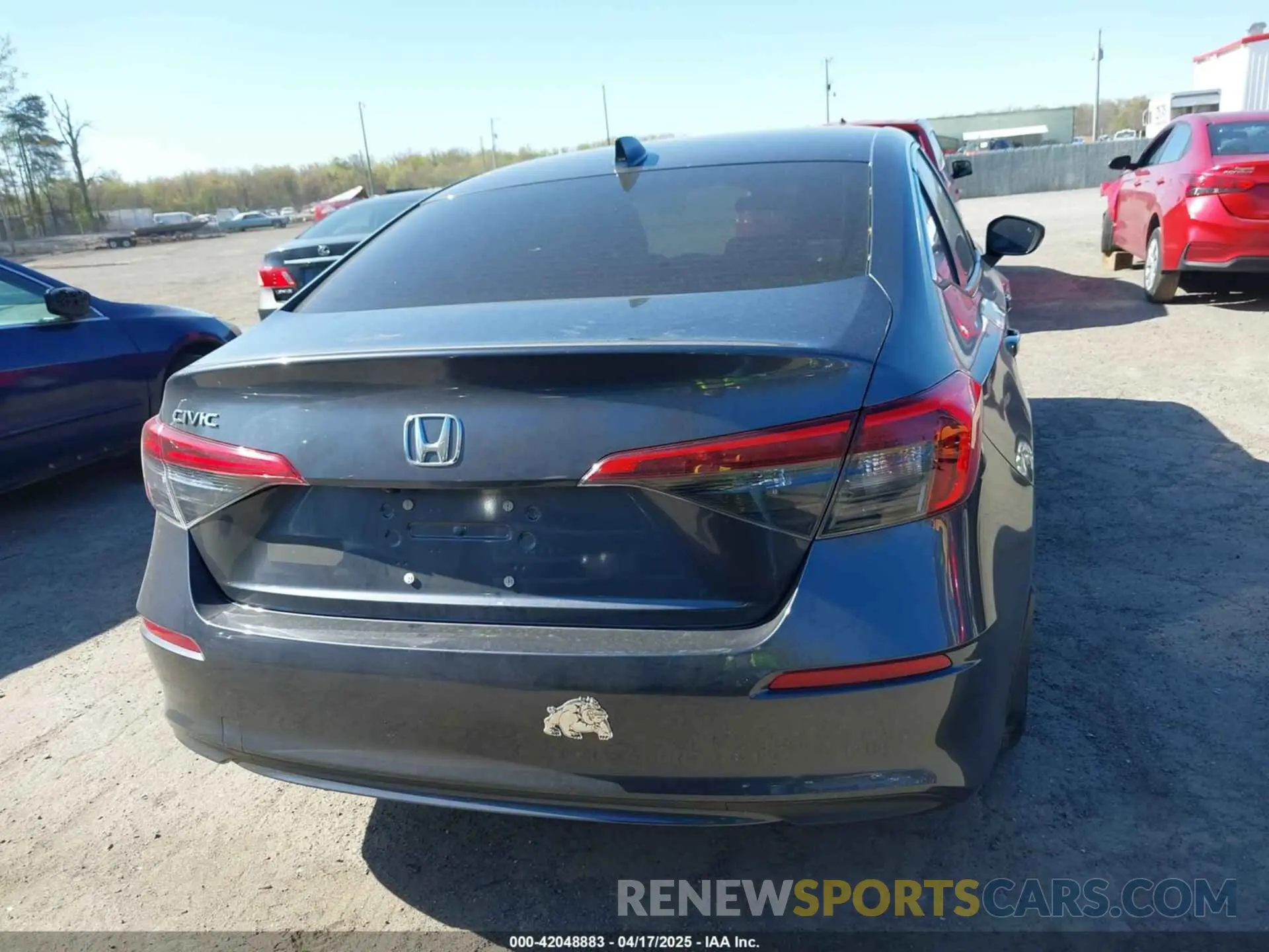 17 Photograph of a damaged car JHMFE1F72NX009608 HONDA CIVIC 2022