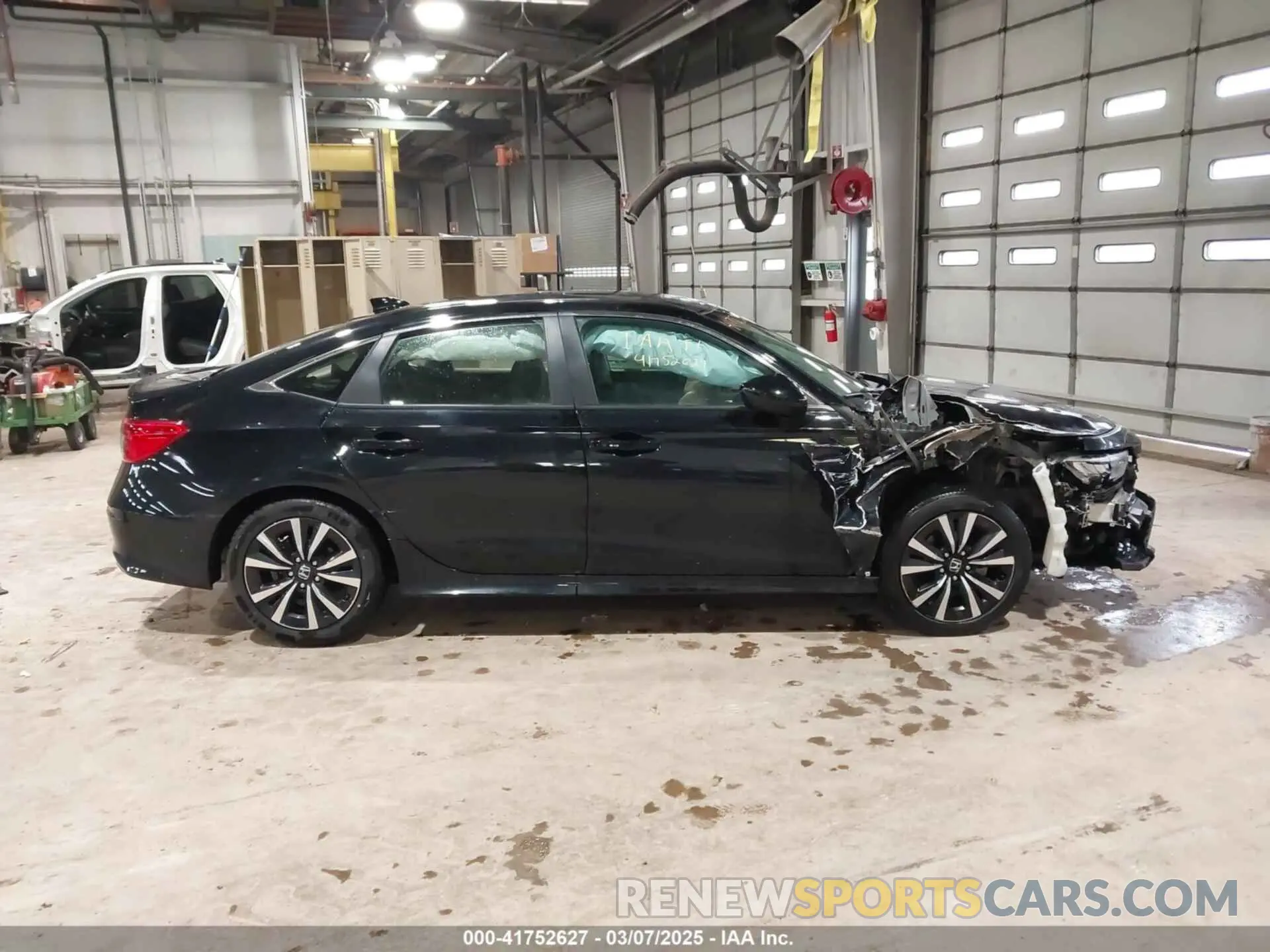 13 Photograph of a damaged car JHMFE1F75NX000899 HONDA CIVIC 2022