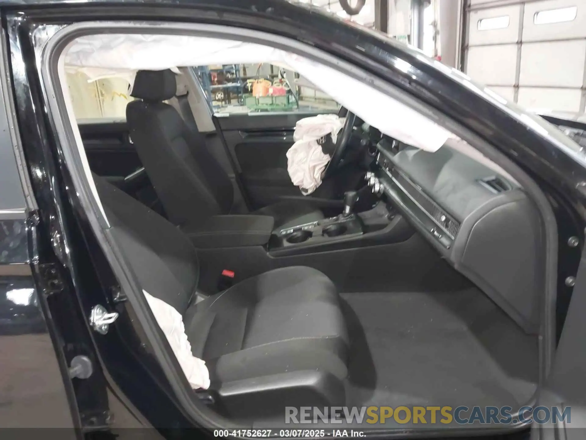 5 Photograph of a damaged car JHMFE1F75NX000899 HONDA CIVIC 2022