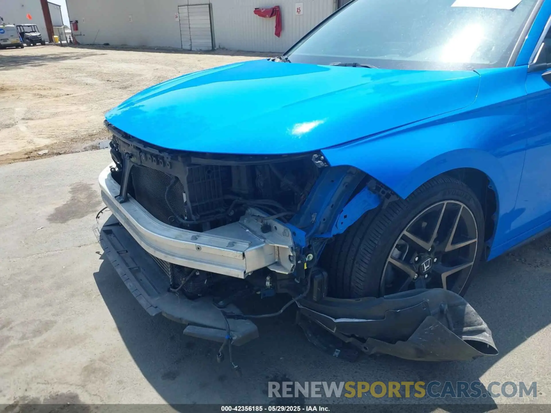 6 Photograph of a damaged car 19XFL1G80PE003789 HONDA CIVIC 2023