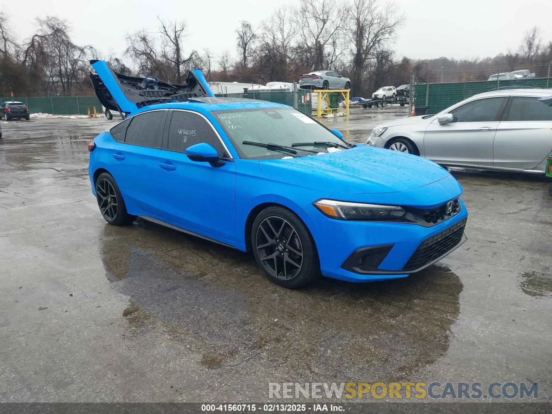 1 Photograph of a damaged car 19XFL1G86PE001383 HONDA CIVIC 2023