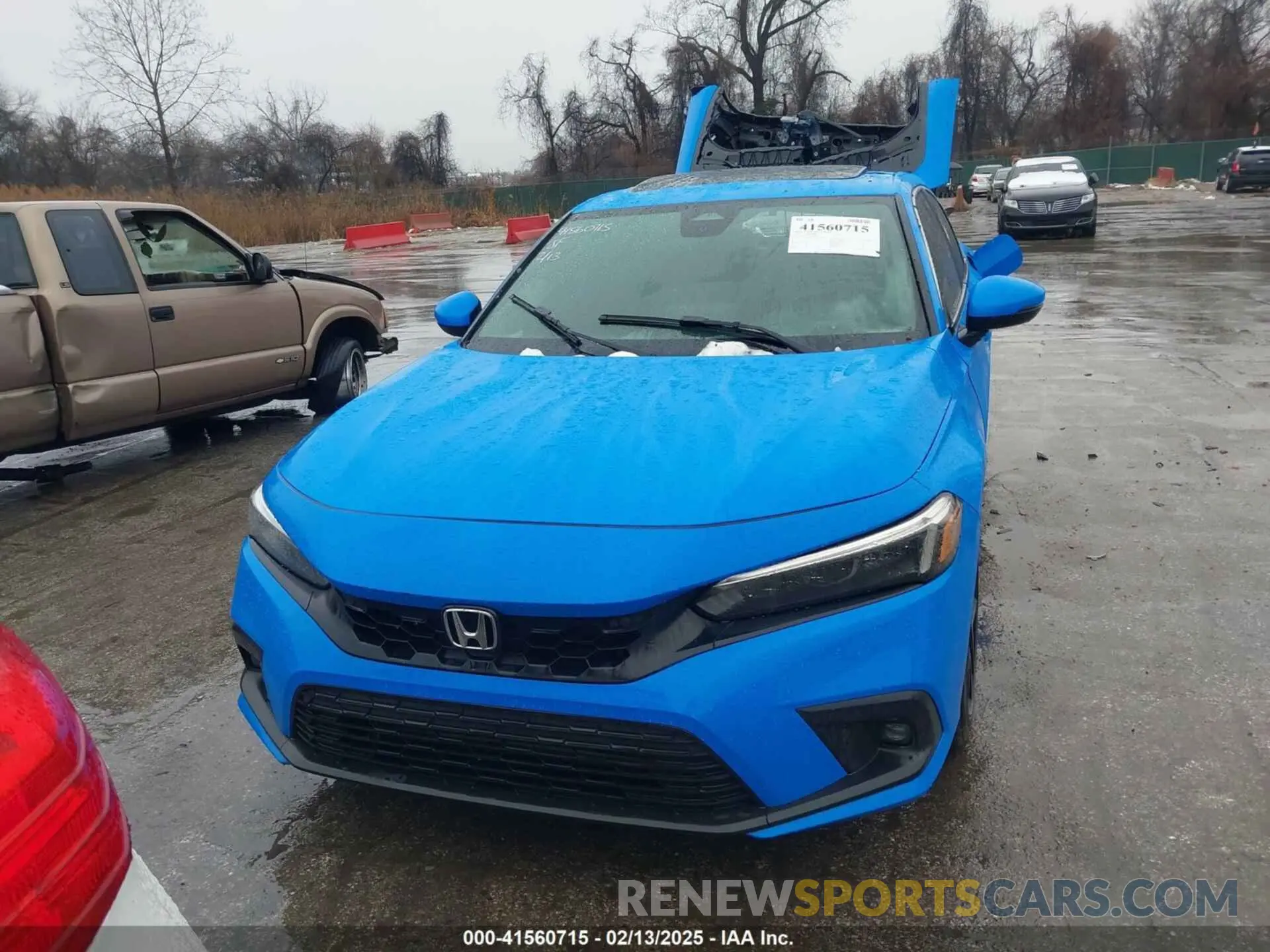 13 Photograph of a damaged car 19XFL1G86PE001383 HONDA CIVIC 2023