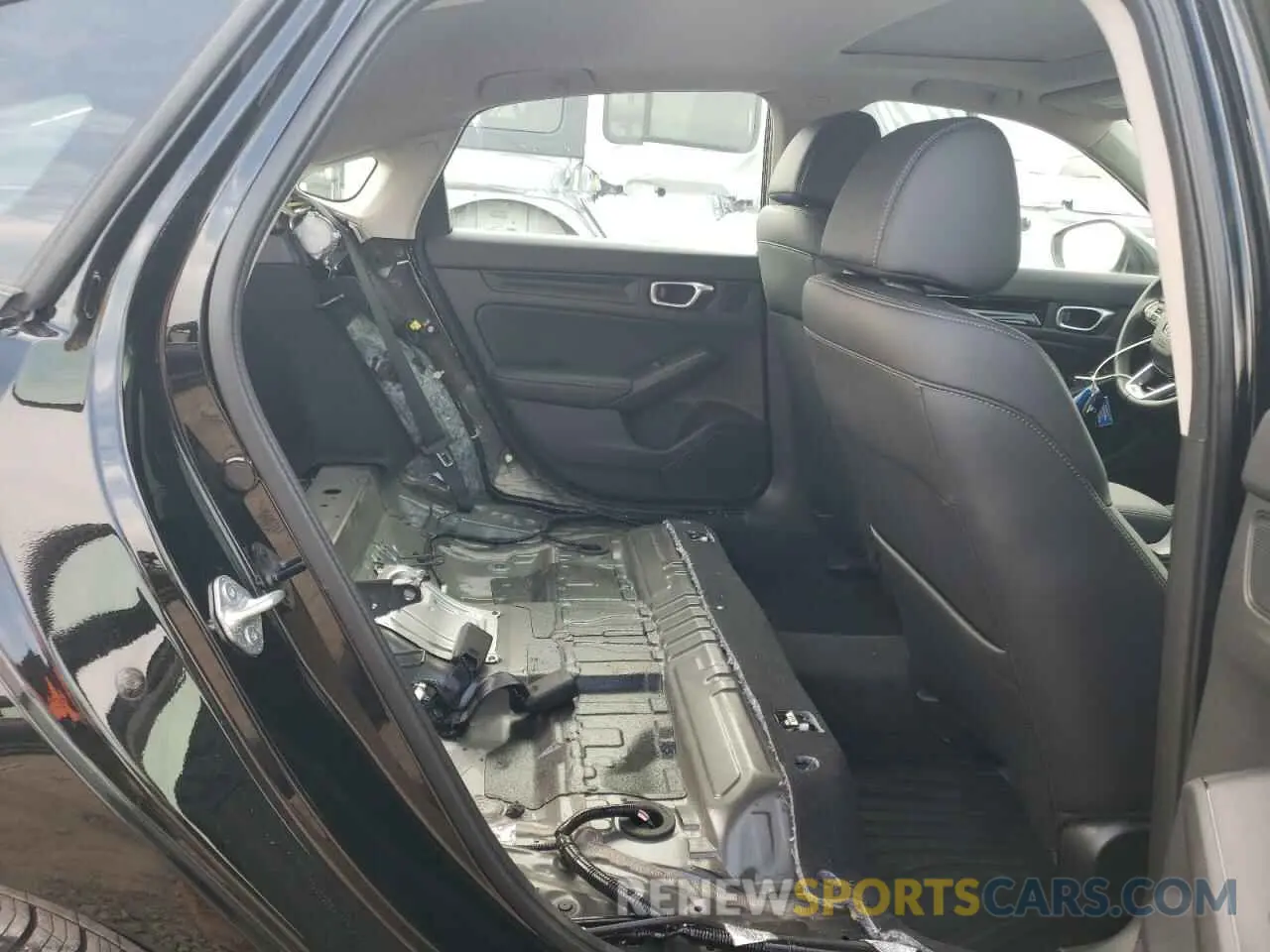 10 Photograph of a damaged car 19XFL1H70PE010778 HONDA CIVIC 2023