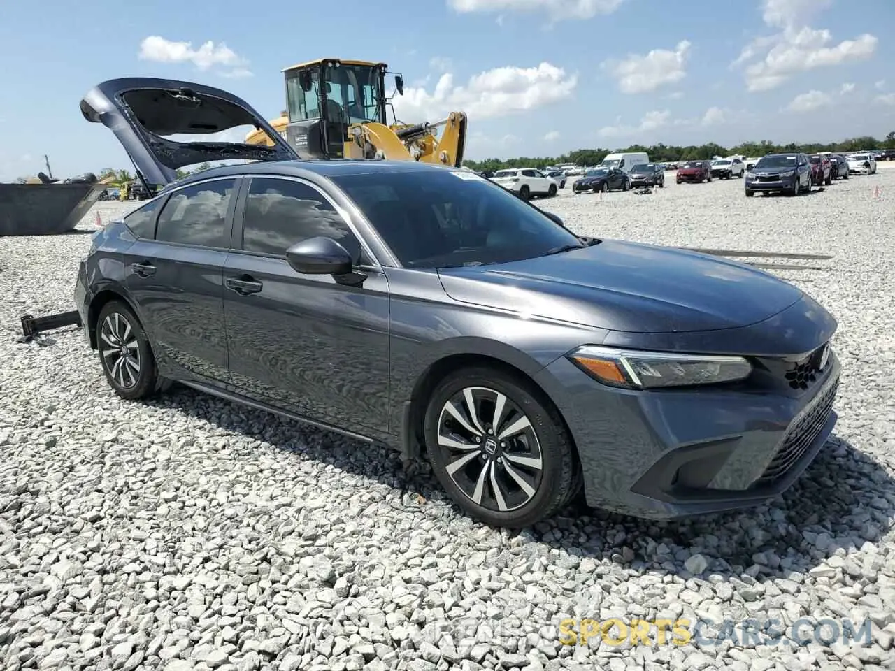 4 Photograph of a damaged car 19XFL1H72PE010913 HONDA CIVIC 2023
