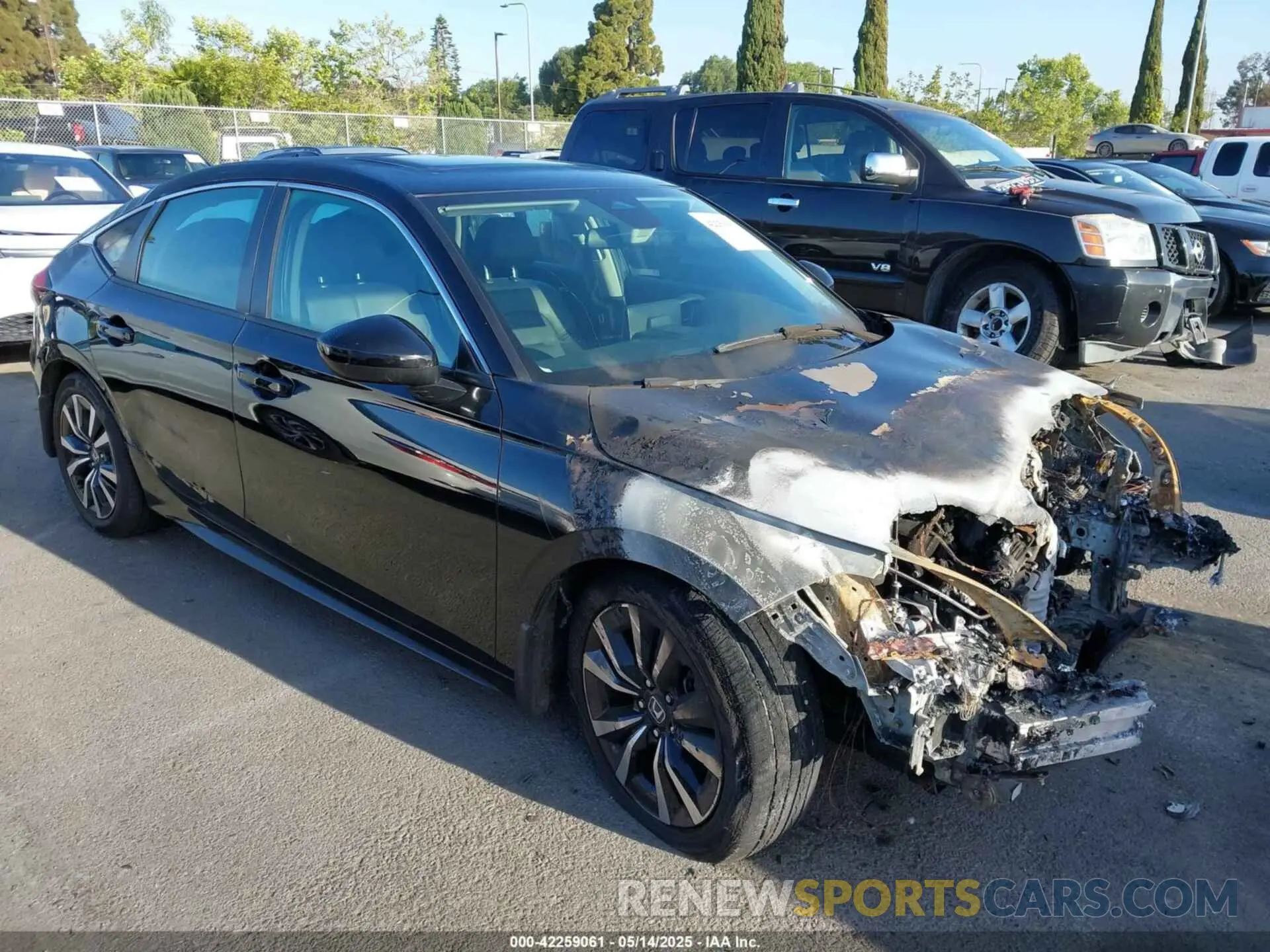 1 Photograph of a damaged car 19XFL1H73PE005199 HONDA CIVIC 2023