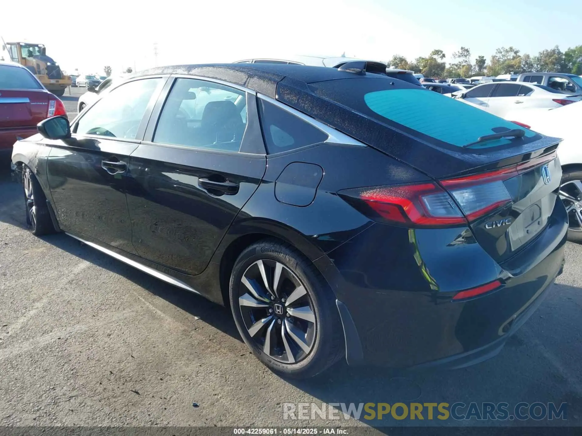 3 Photograph of a damaged car 19XFL1H73PE005199 HONDA CIVIC 2023