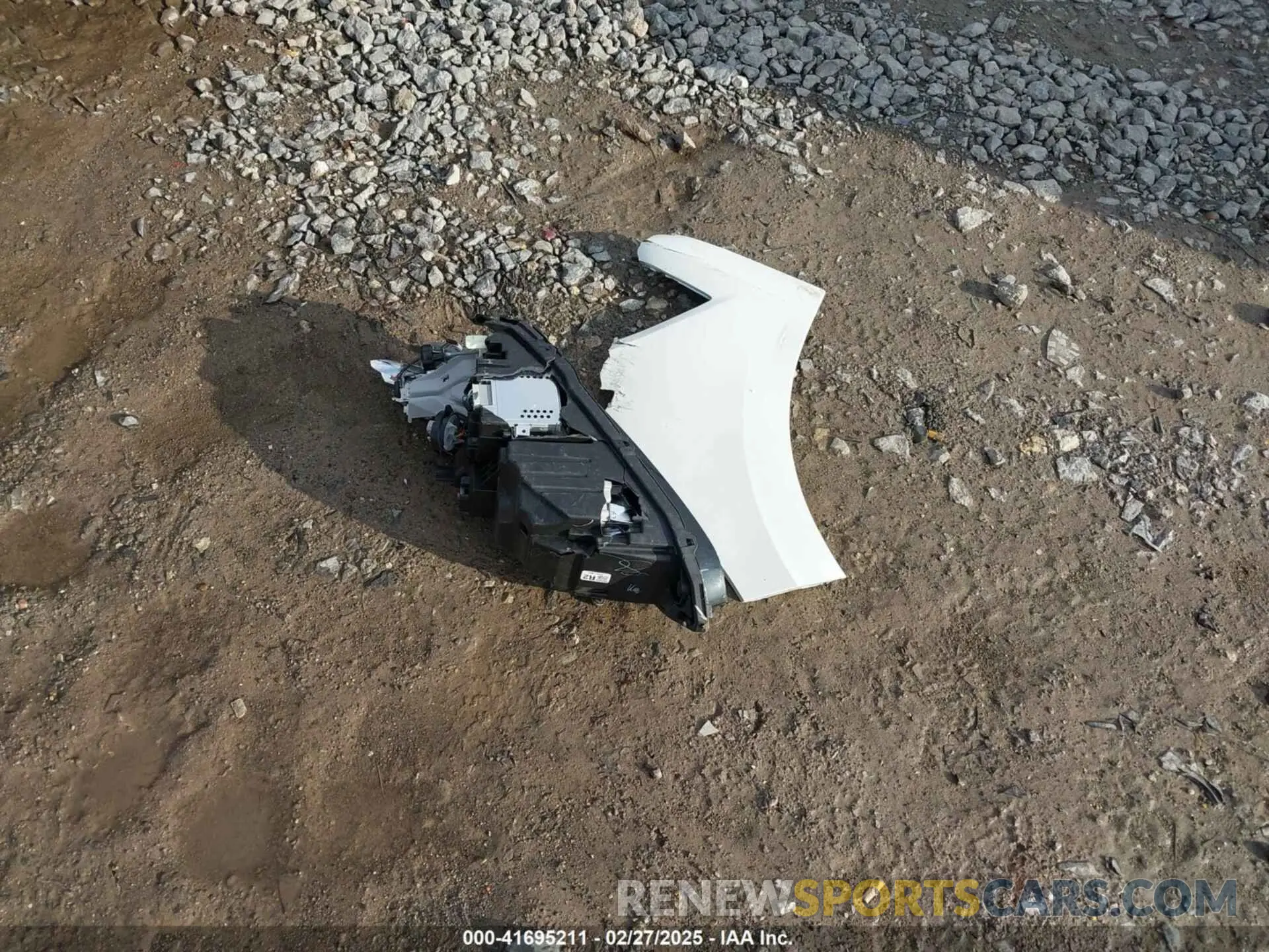 12 Photograph of a damaged car 19XFL1H75PE002224 HONDA CIVIC 2023